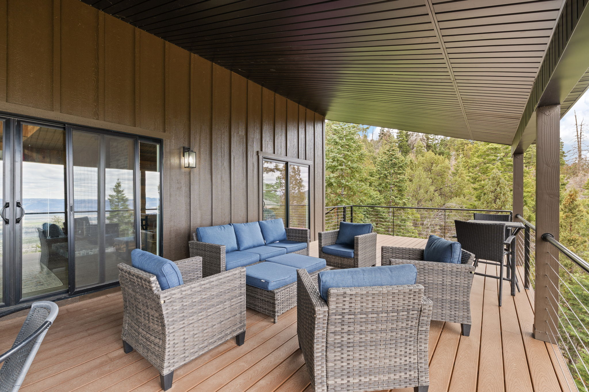 SPRING CITY RANCHEROS - Residential