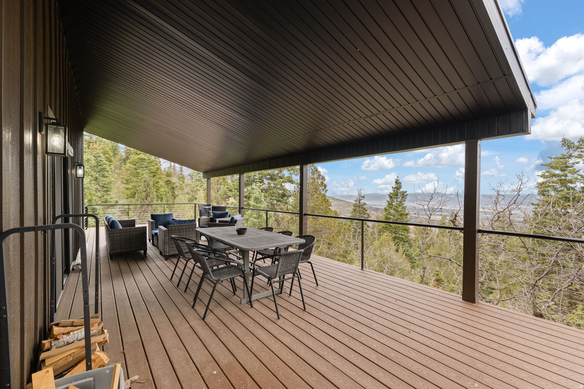 SPRING CITY RANCHEROS - Residential