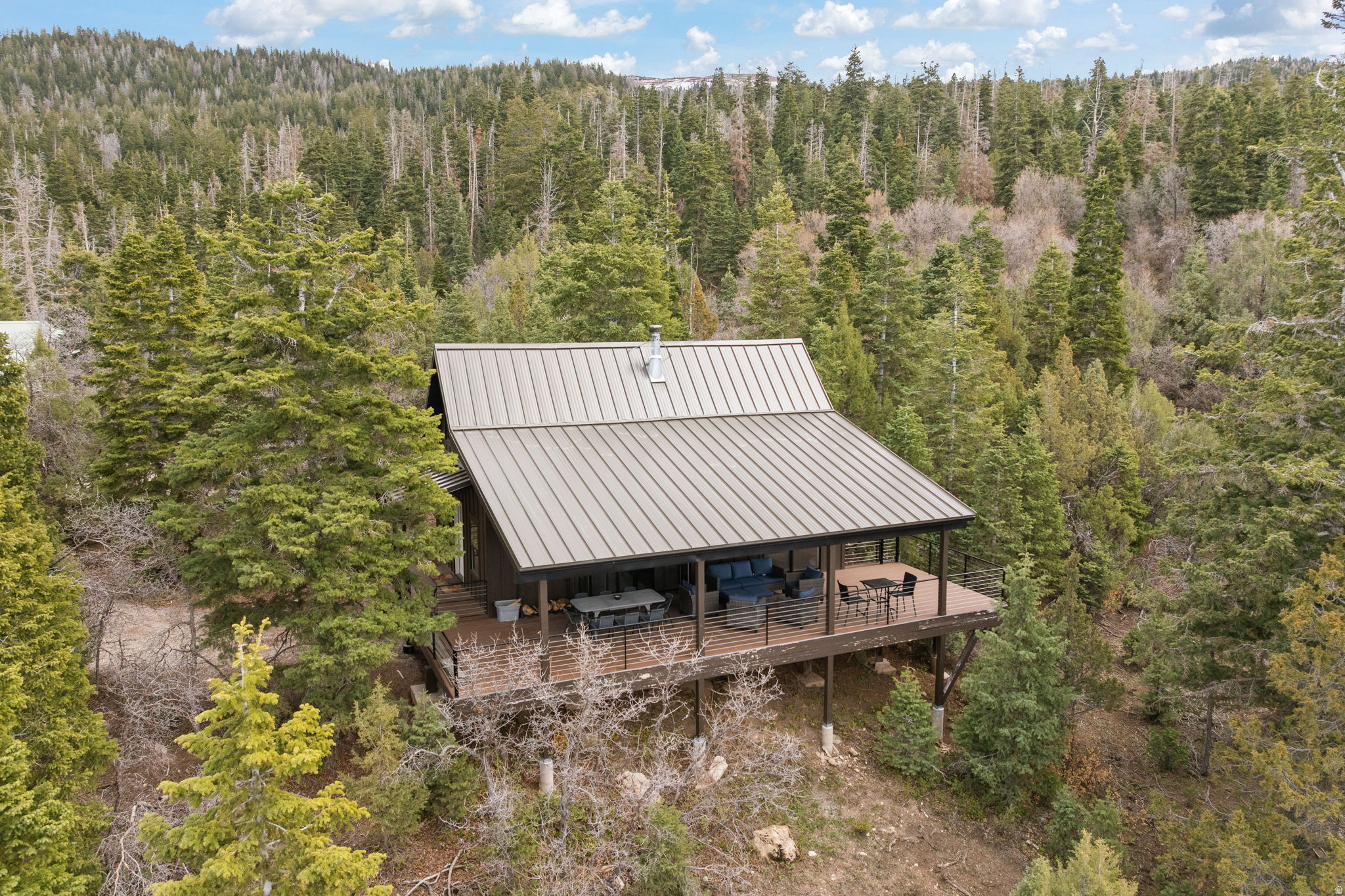 SPRING CITY RANCHEROS - Residential