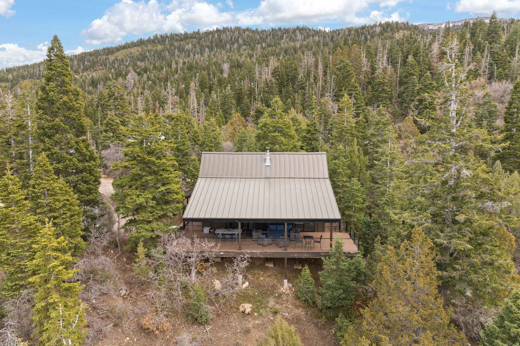 SPRING CITY RANCHEROS - Residential
