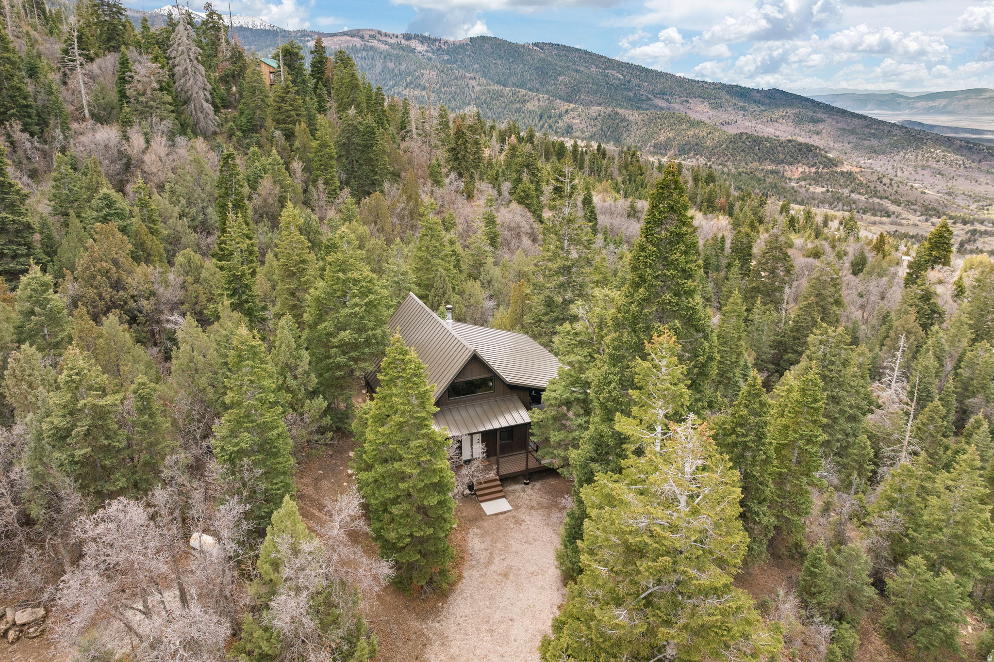 SPRING CITY RANCHEROS - Residential