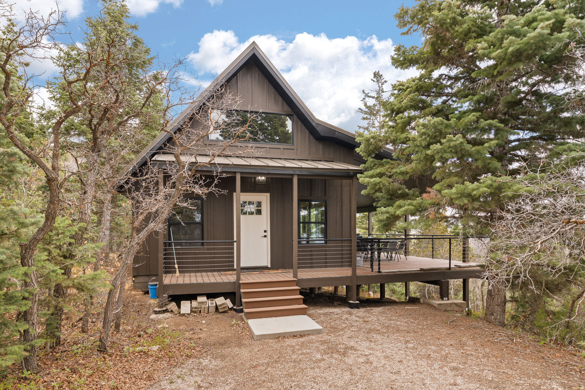 SPRING CITY RANCHEROS - Residential
