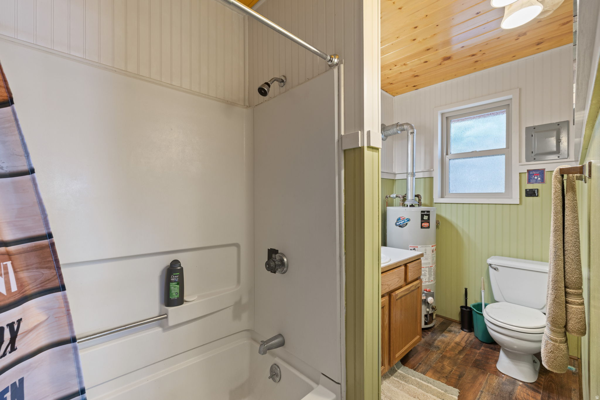 SPRING CITY RANCHEROS - Residential