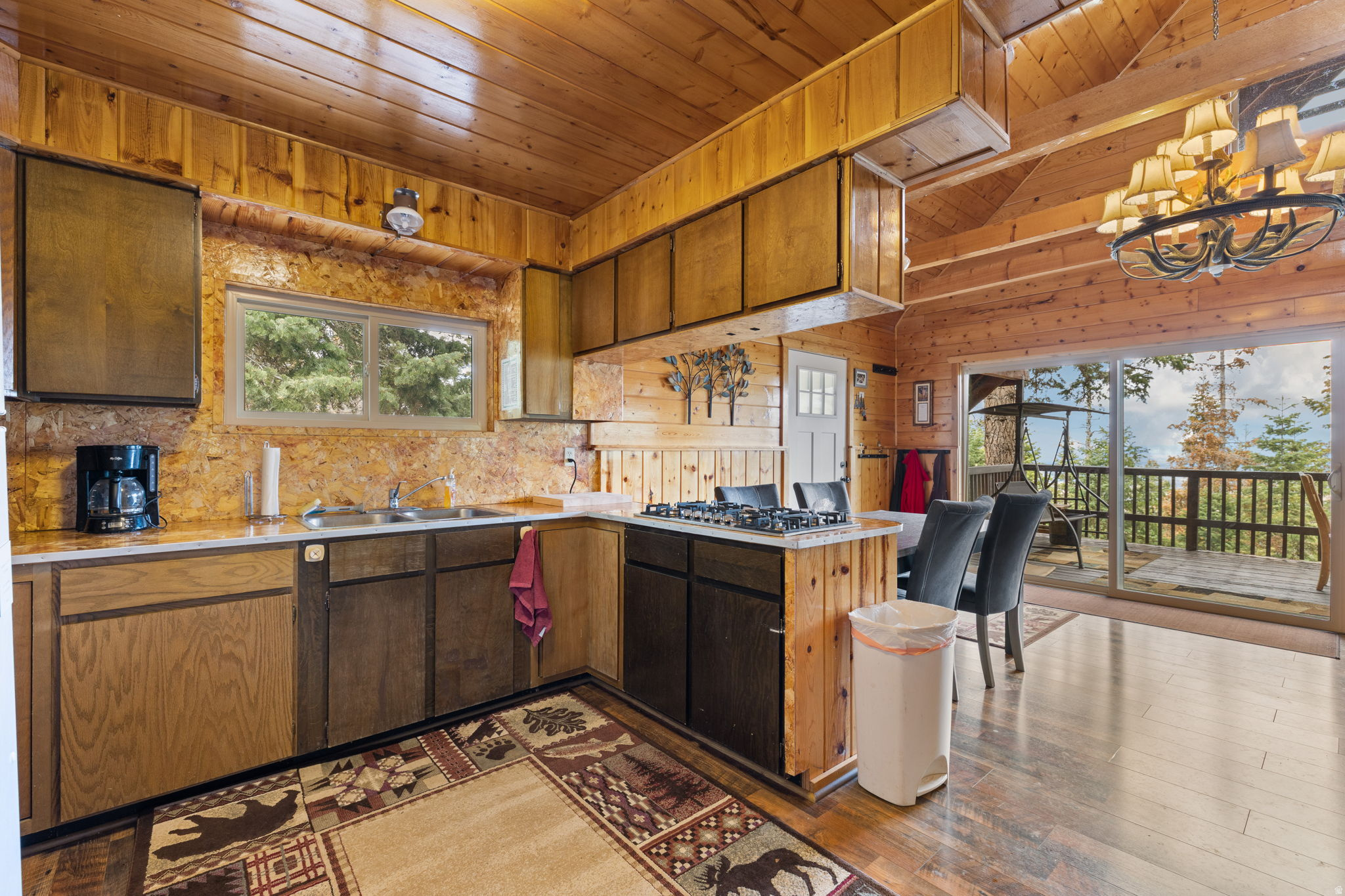 SPRING CITY RANCHEROS - Residential
