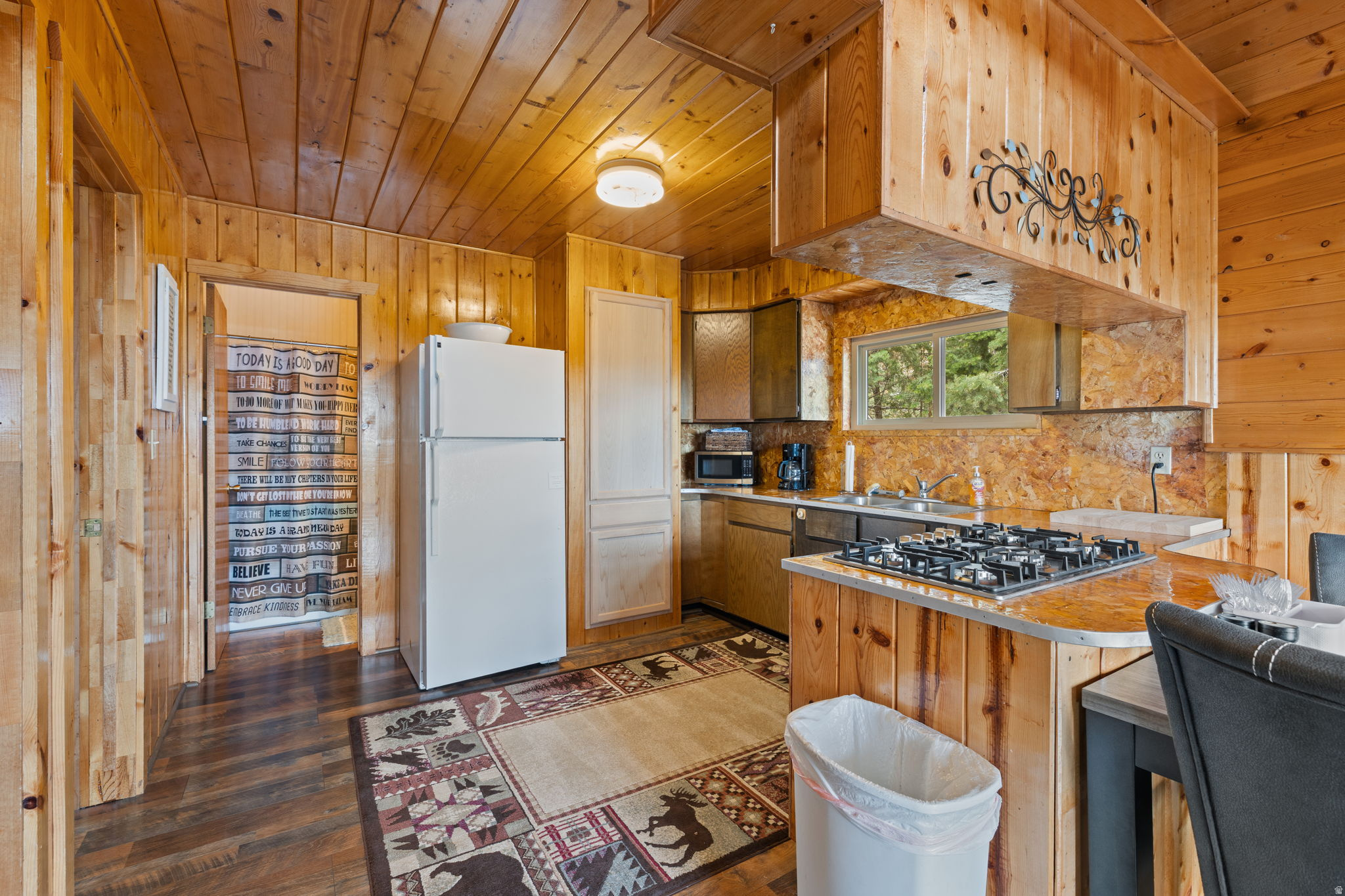 SPRING CITY RANCHEROS - Residential