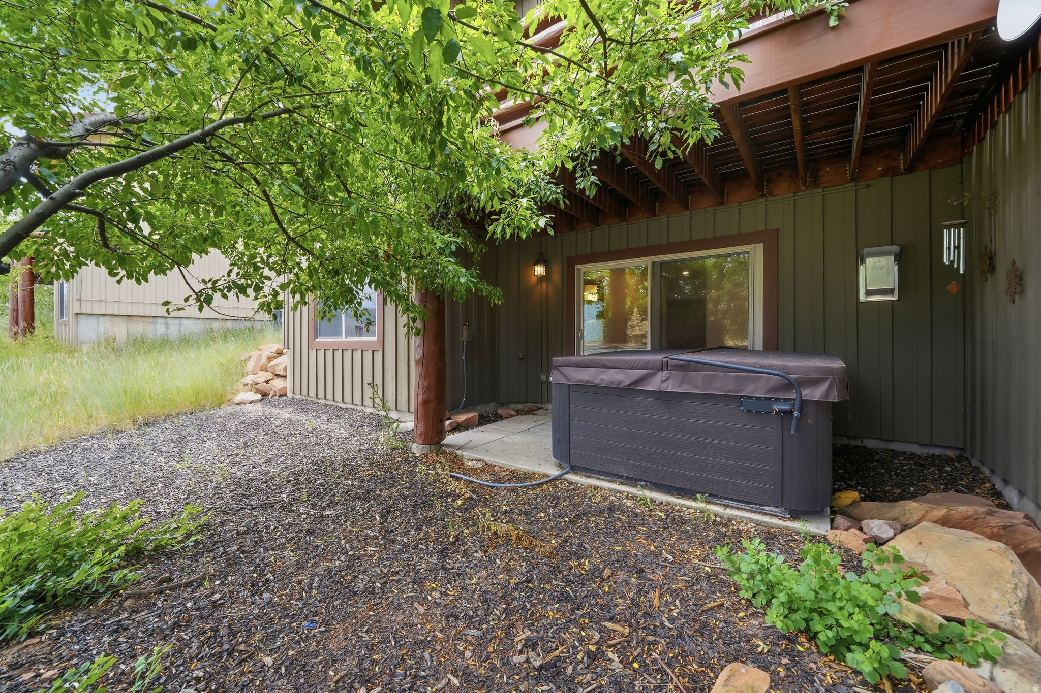 CEDAR RIDGE - Residential