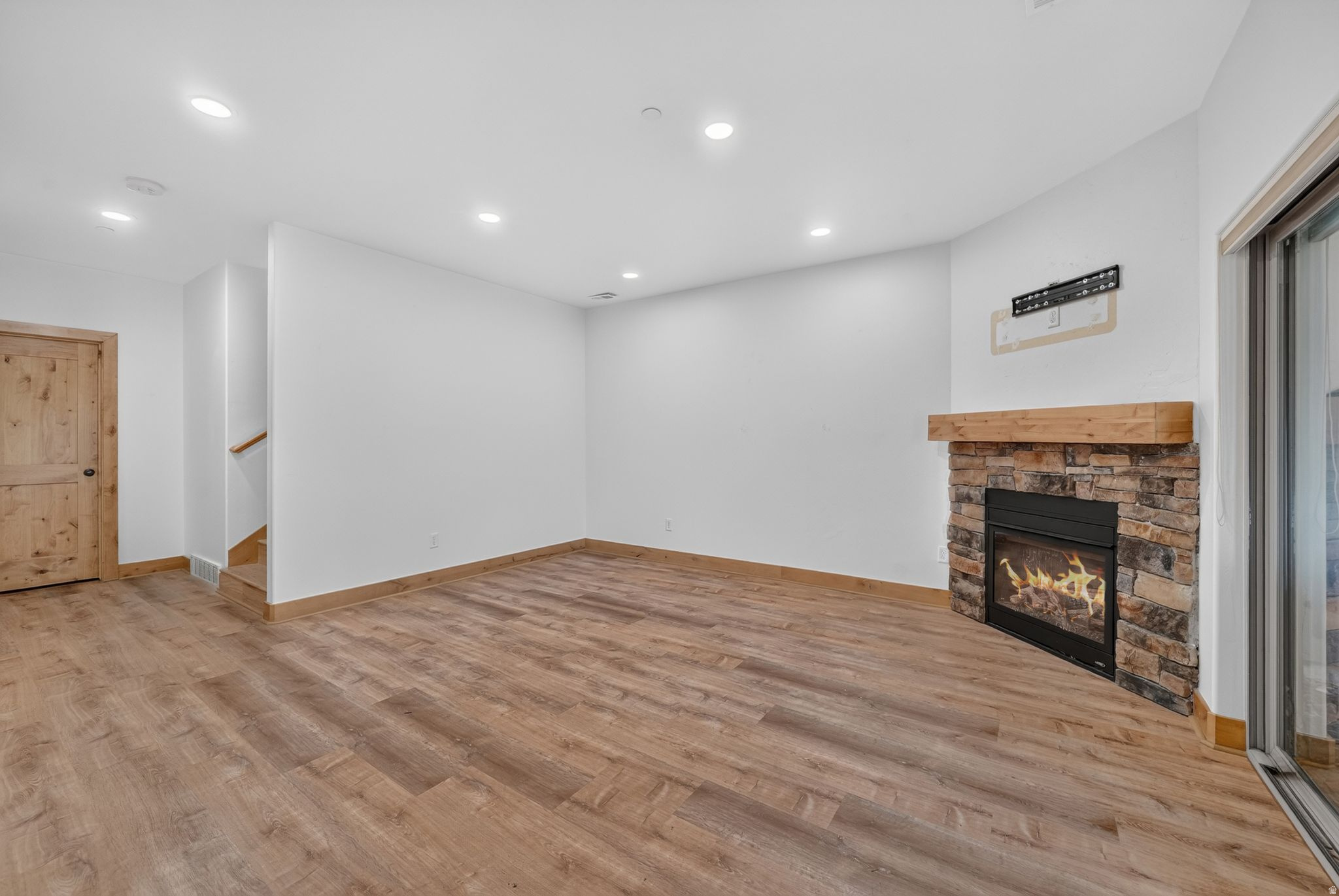 CEDAR RIDGE - Residential