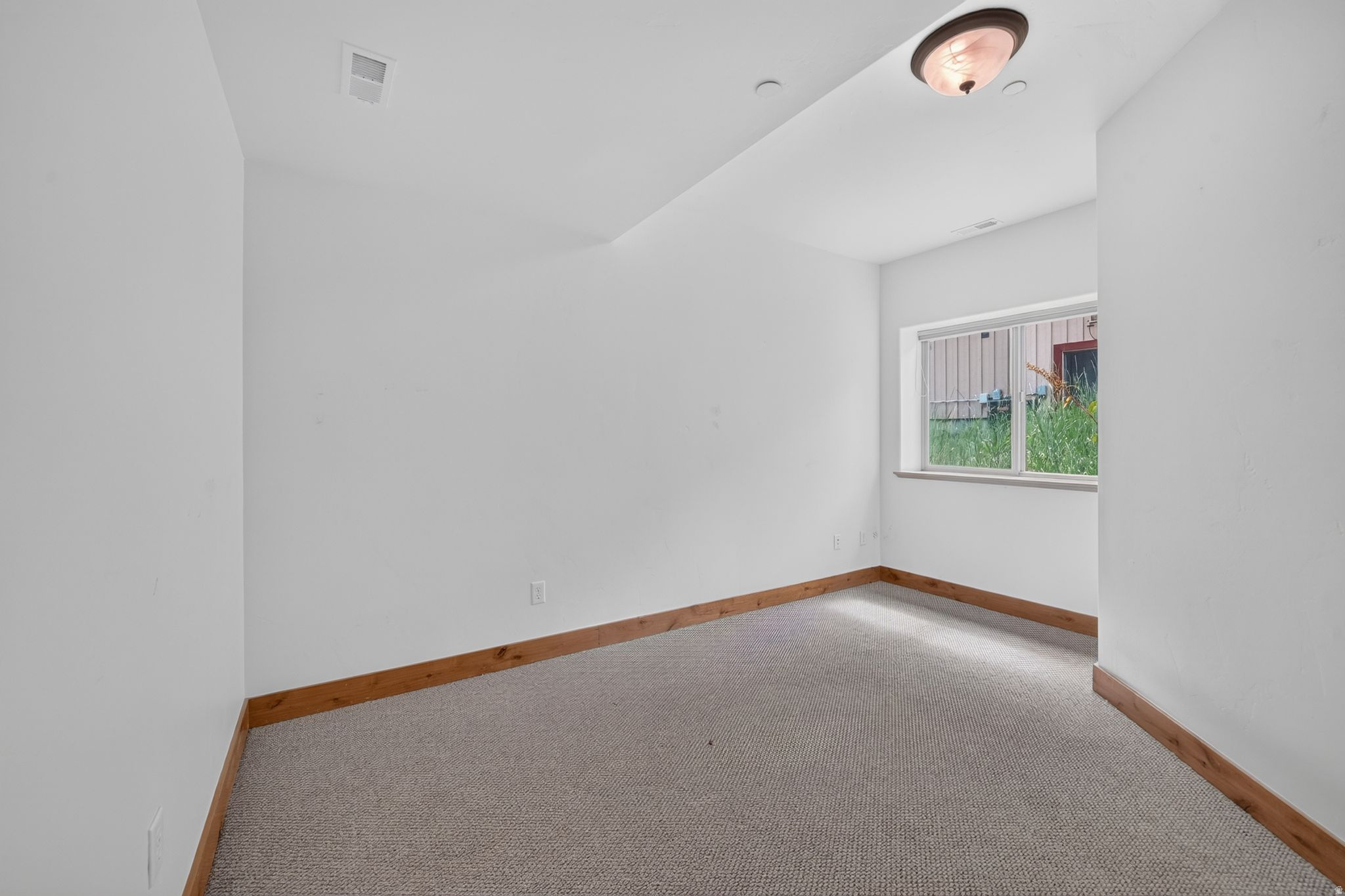 CEDAR RIDGE - Residential