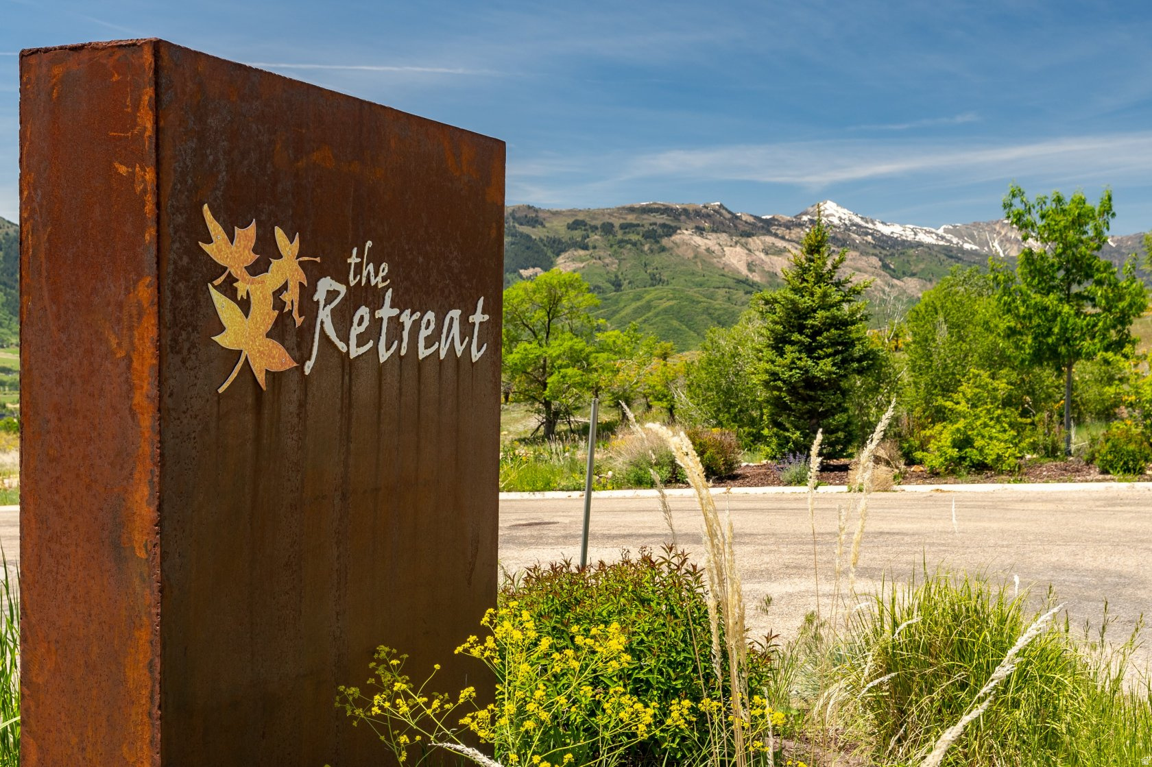 THE RETREAT - Land