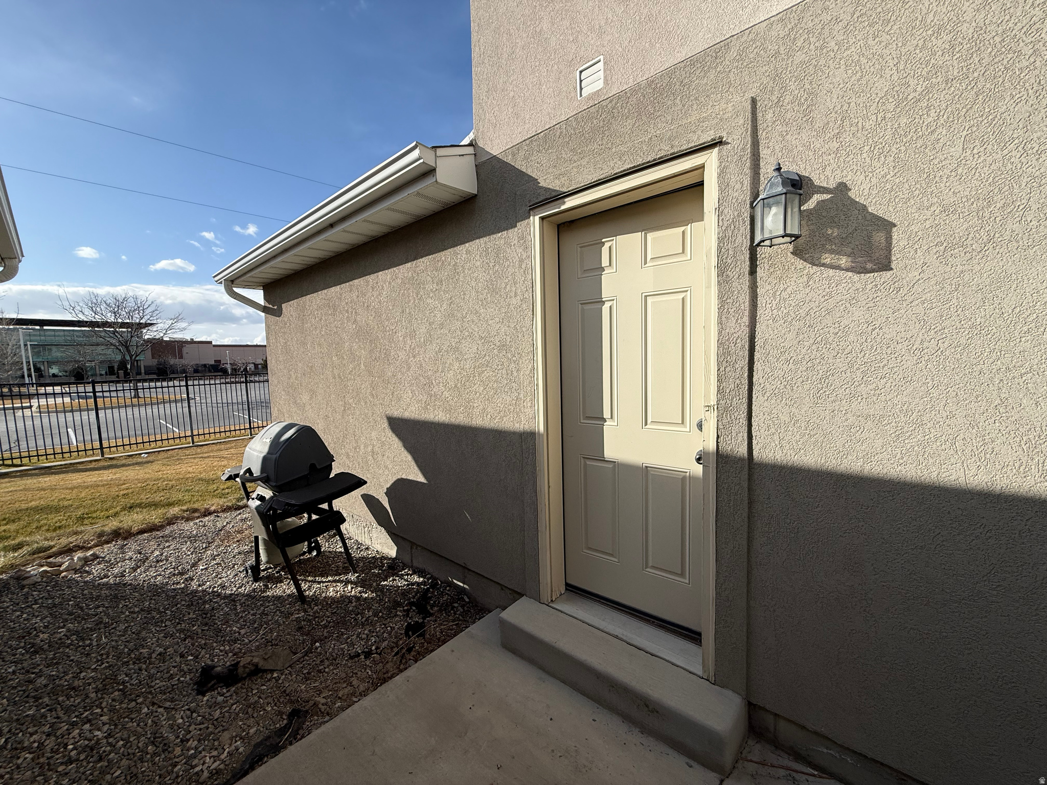 STEEPLE CHASE - Residential
