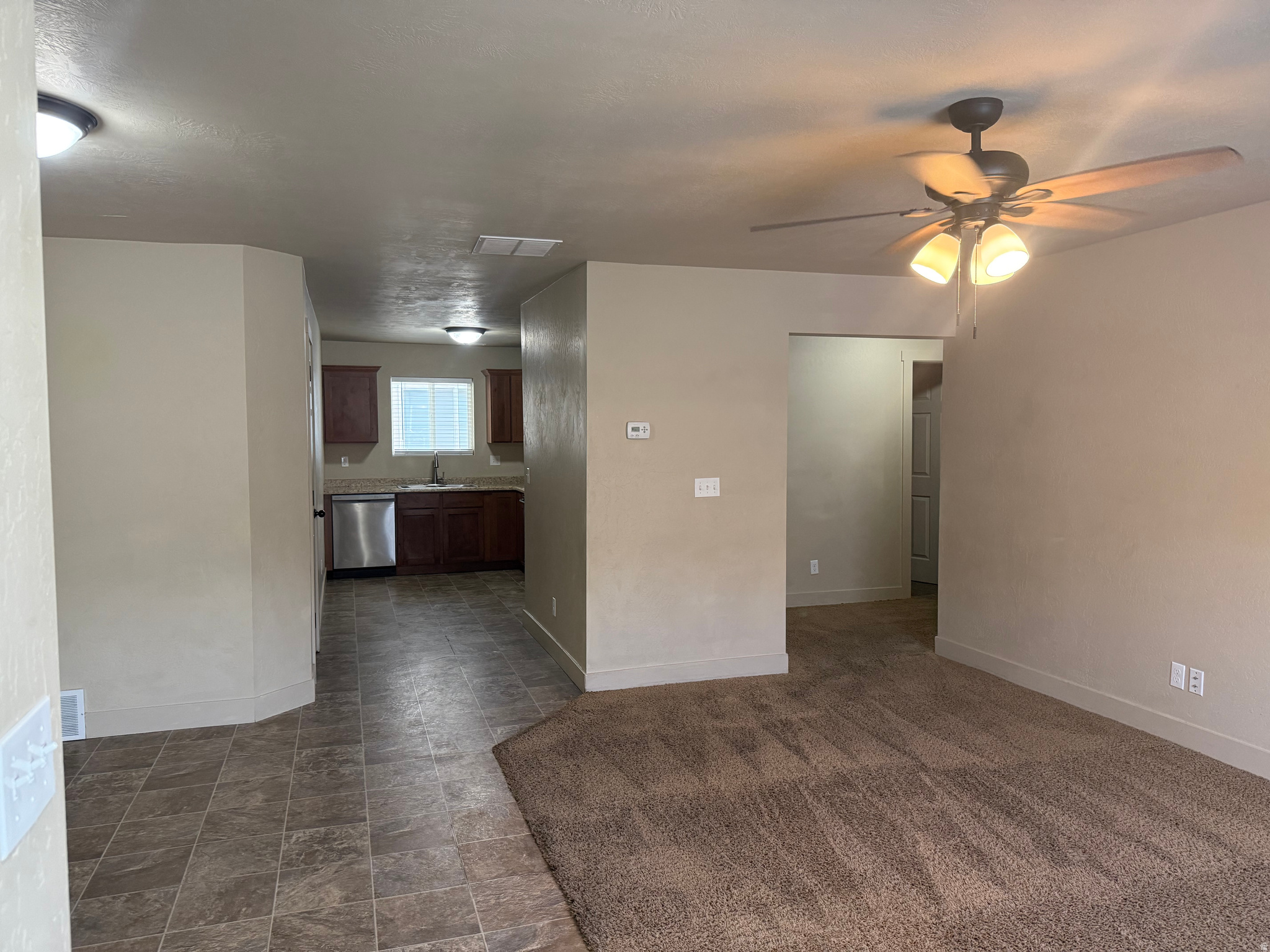 STEEPLE CHASE - Residential