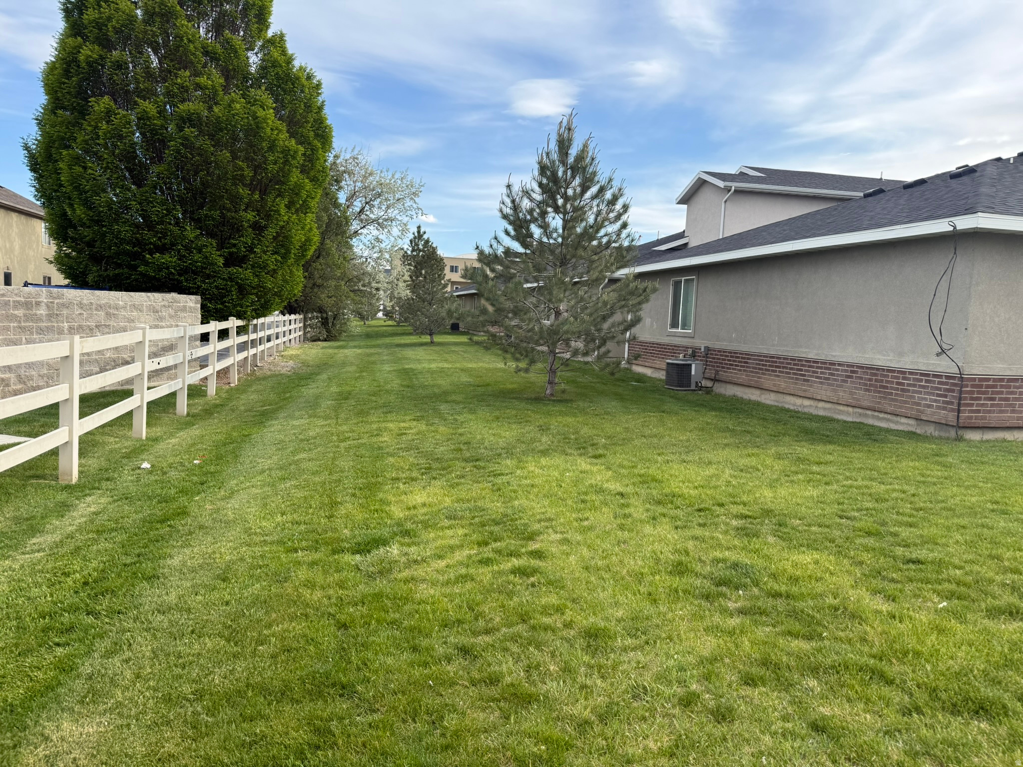 STEEPLE CHASE - Residential