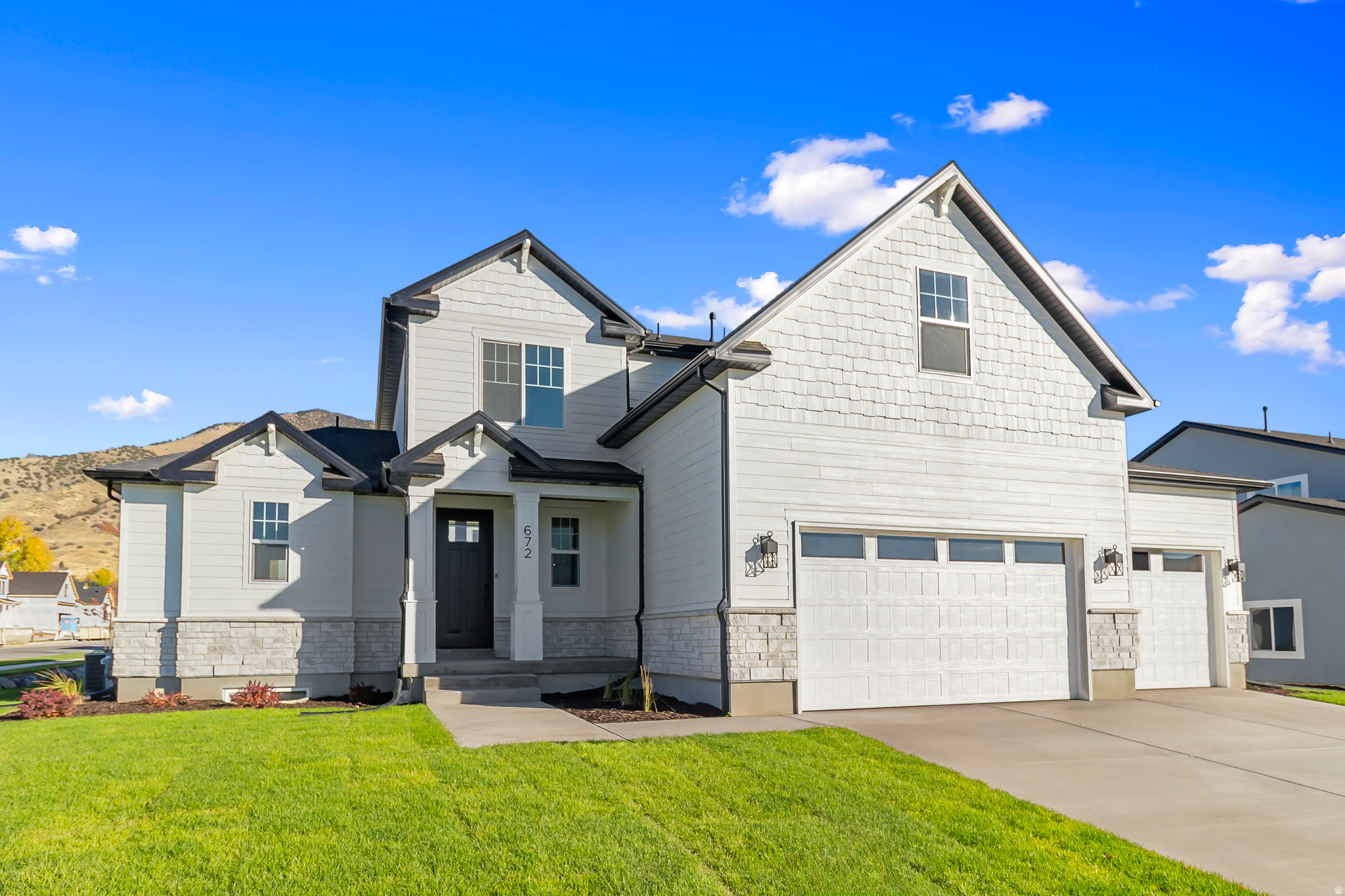 RIDGELINE PARK - Residential