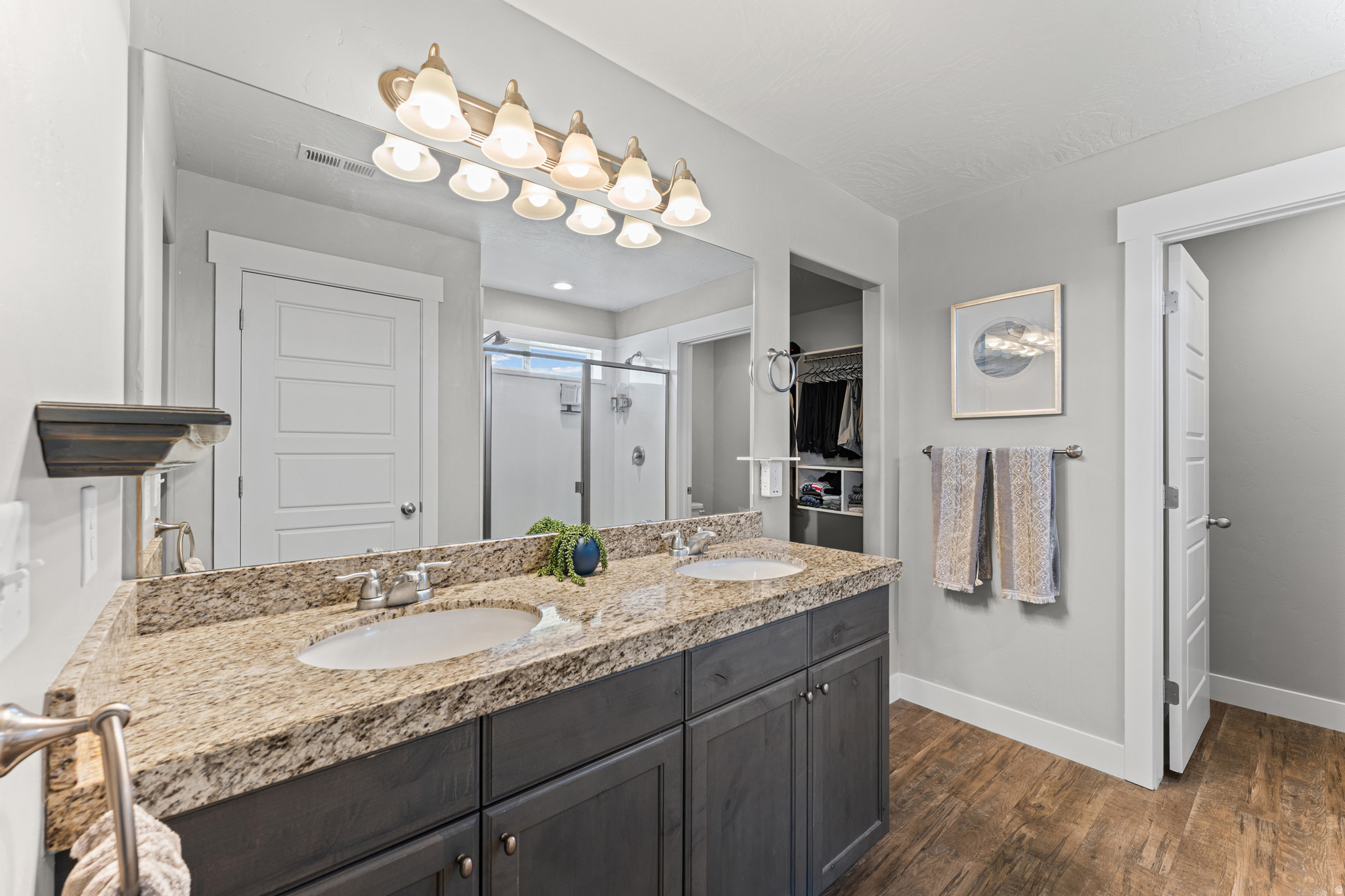 SILVERLAKE - Residential