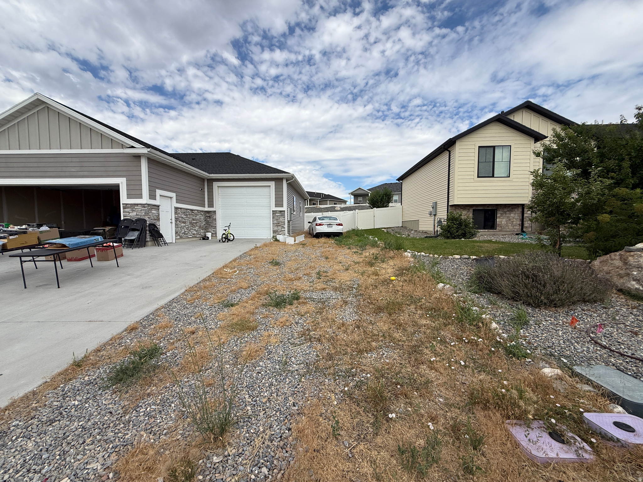 SPRING HOLLOW - Residential
