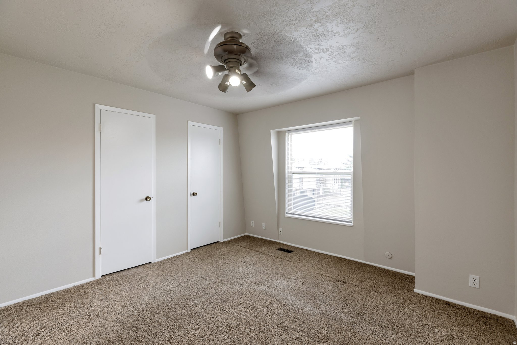 CEDAR SPRINGS - Residential