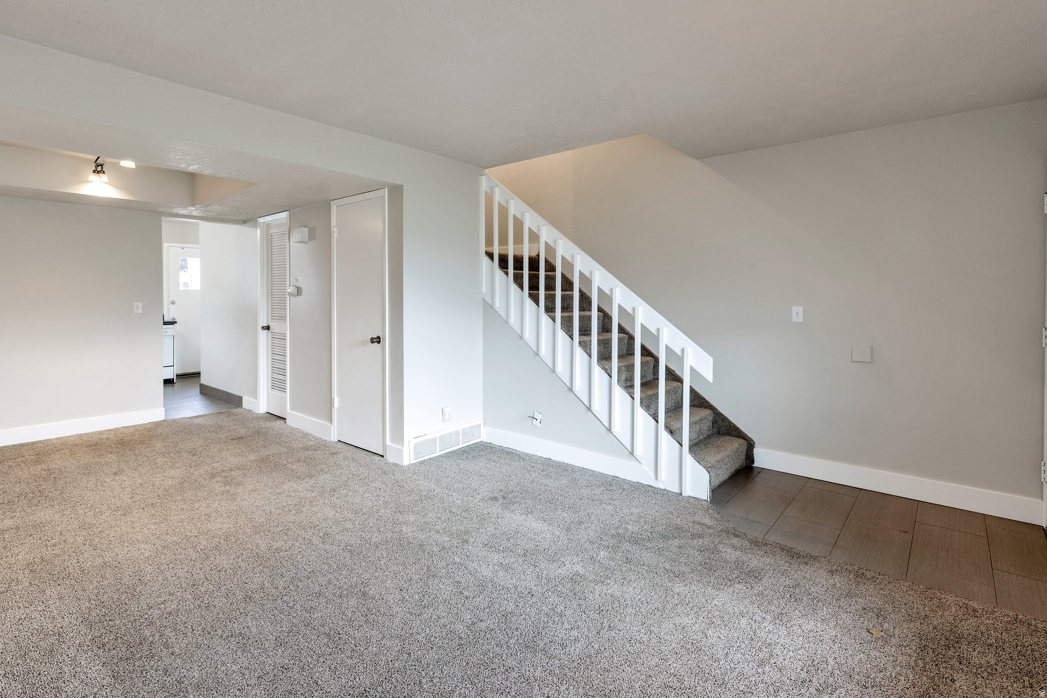 CEDAR SPRINGS - Residential