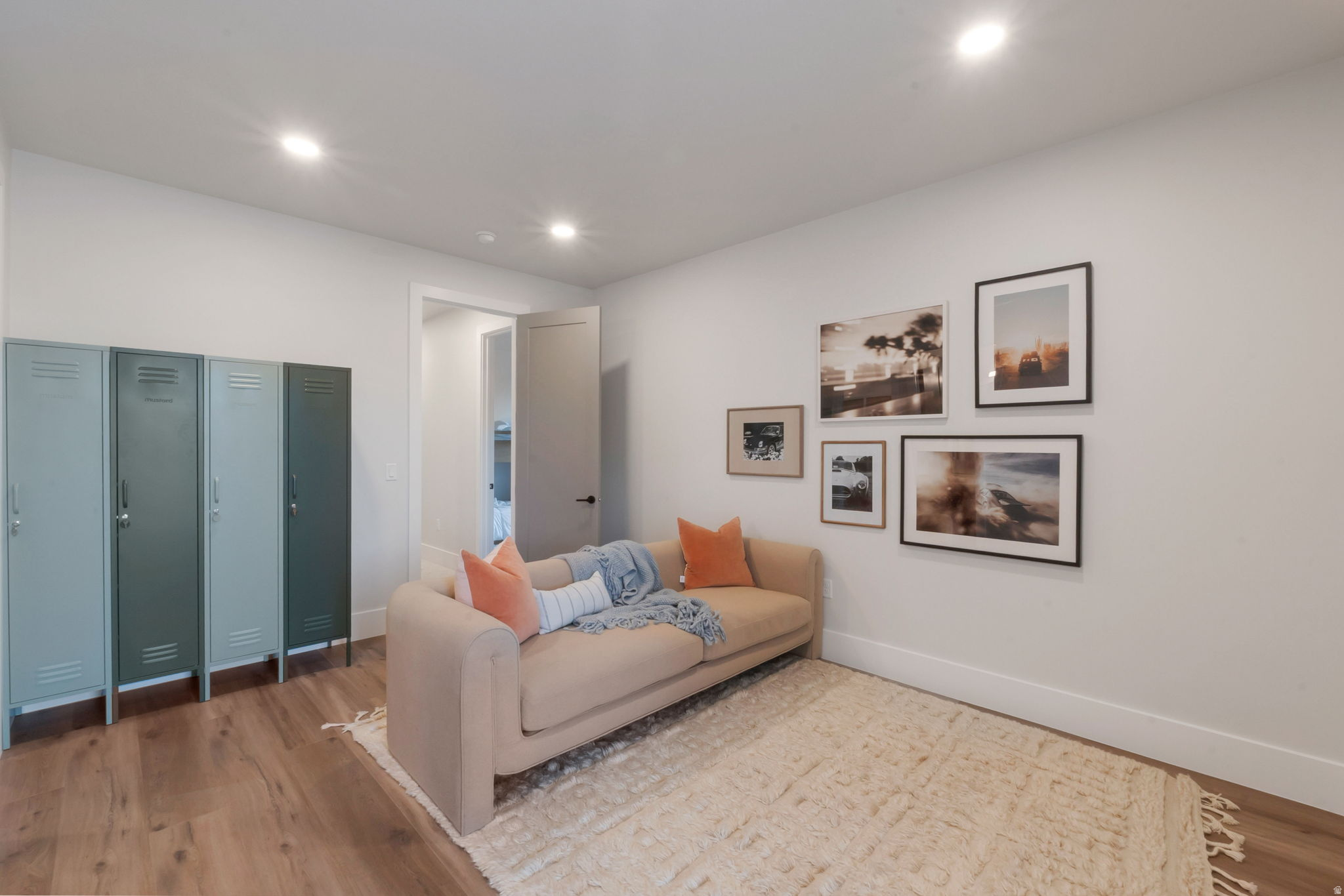 RIVER RIDGE - Residential