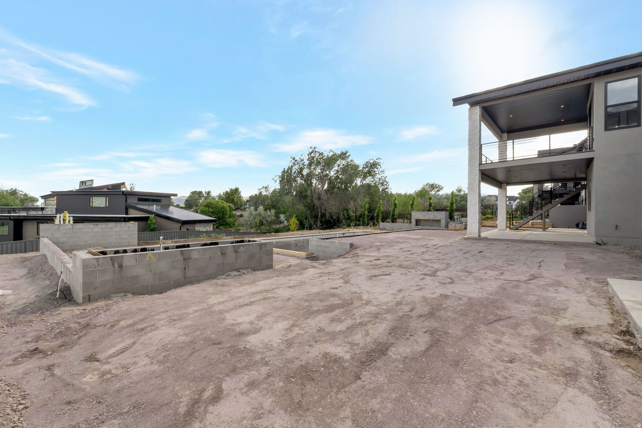 RIVER RIDGE - Residential