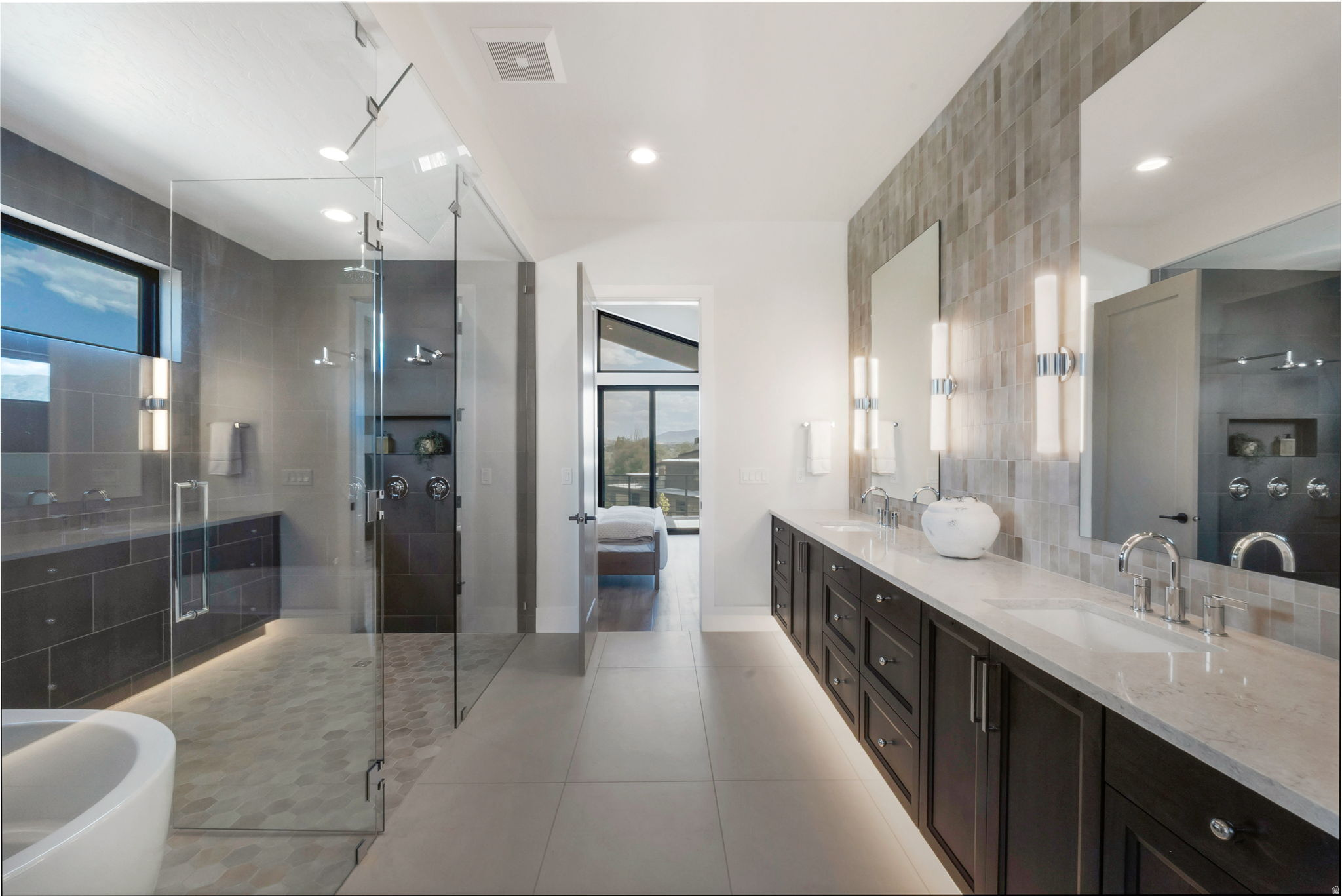 RIVER RIDGE - Residential