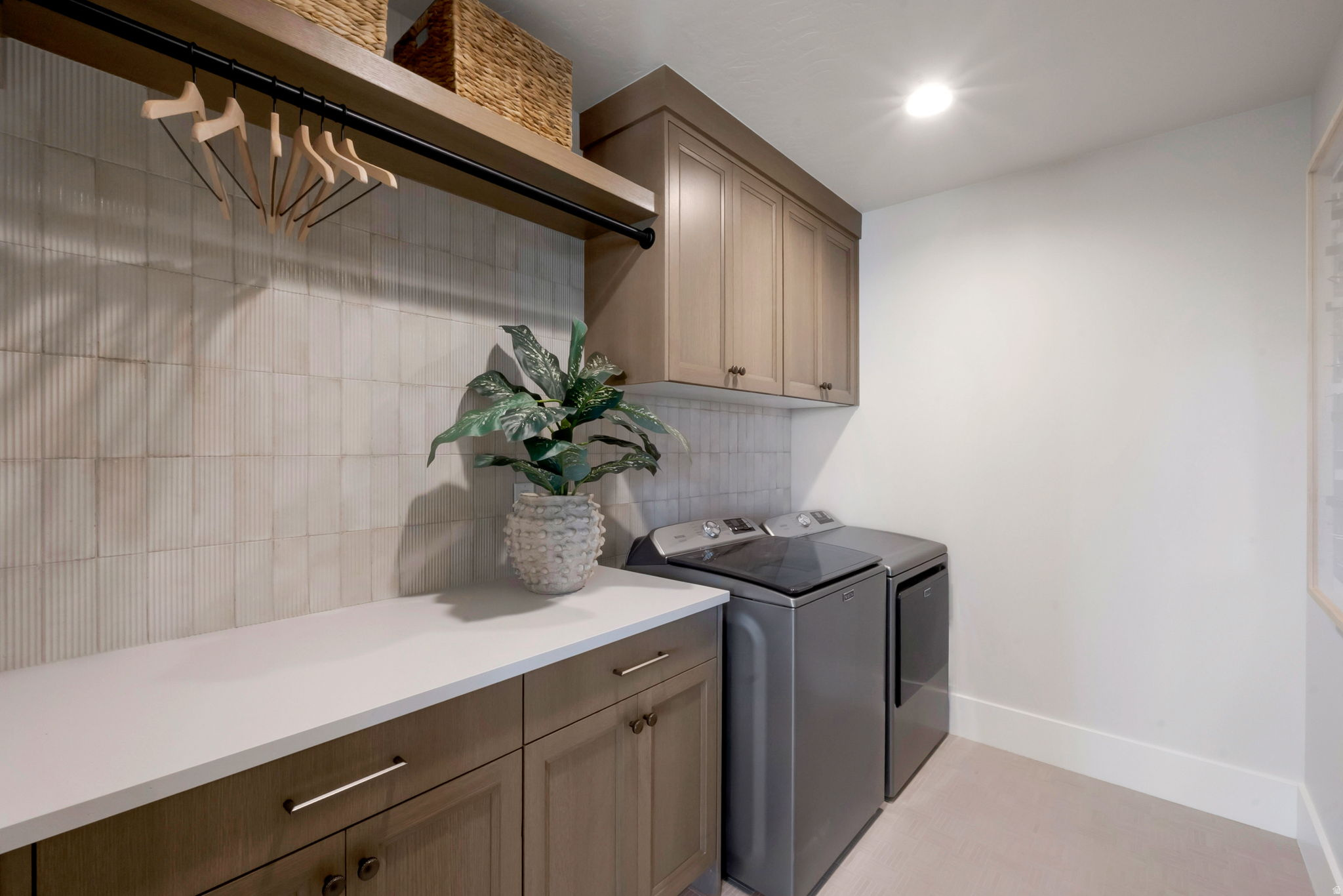 RIVER RIDGE - Residential