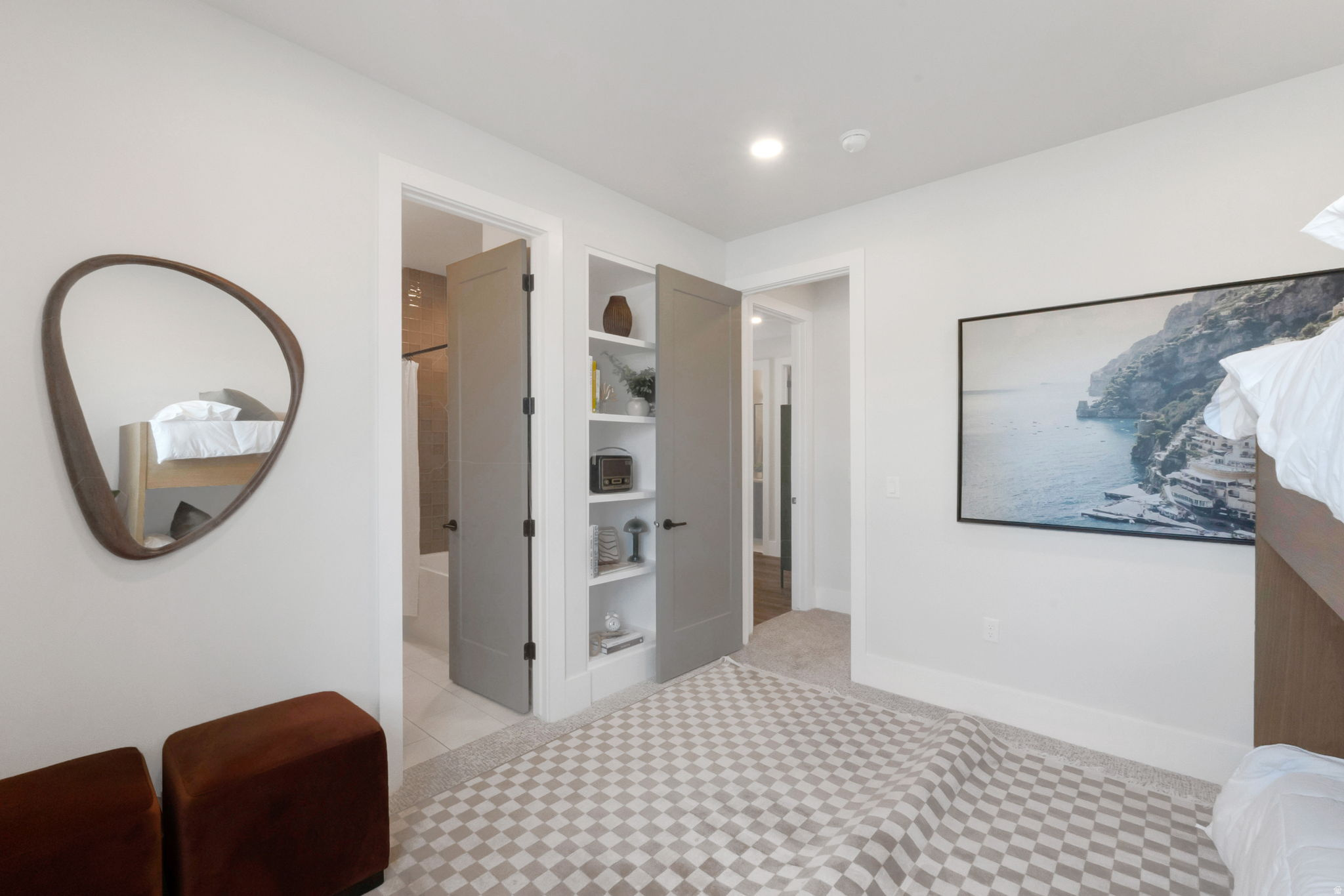 RIVER RIDGE - Residential