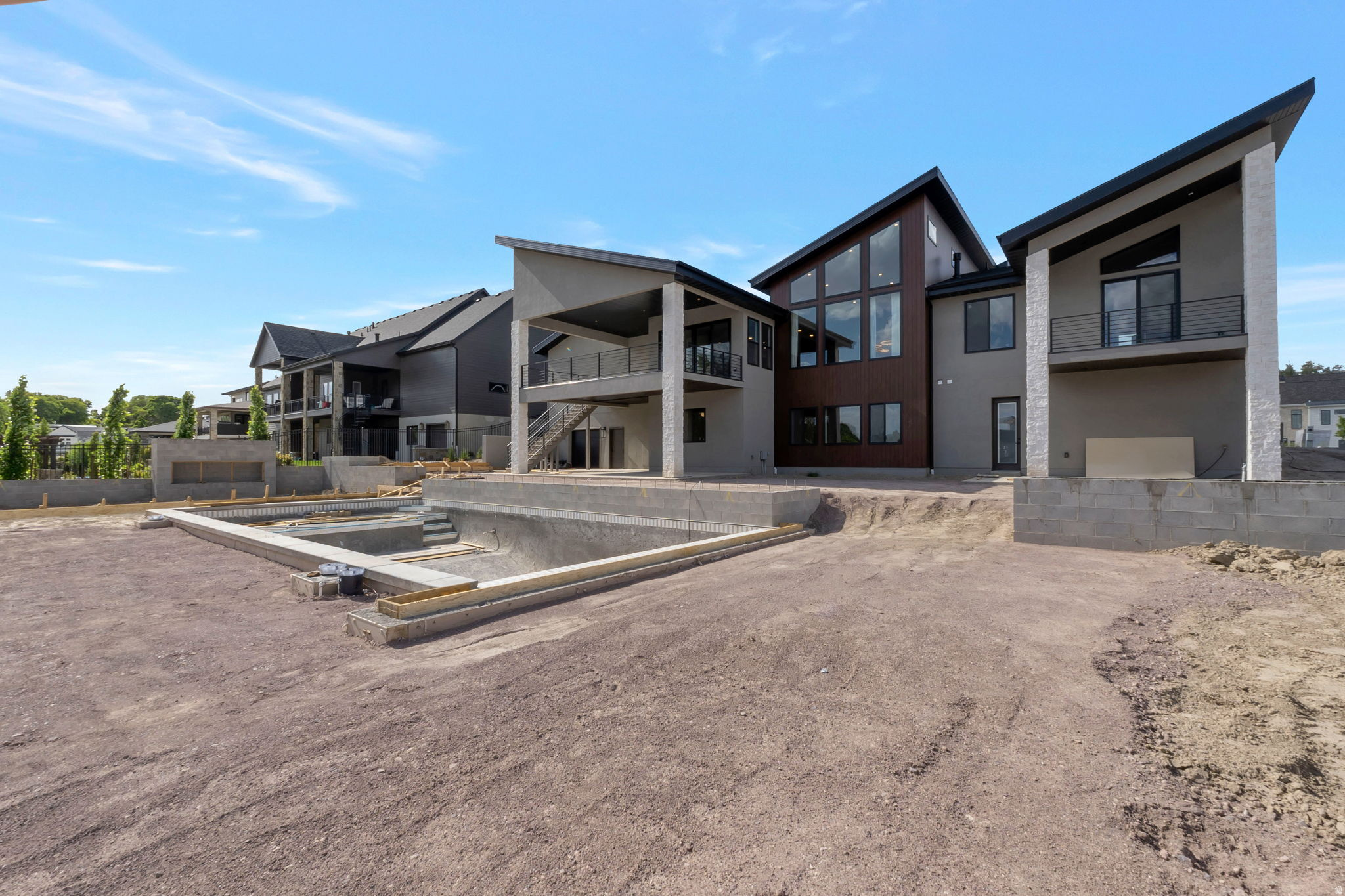 RIVER RIDGE - Residential