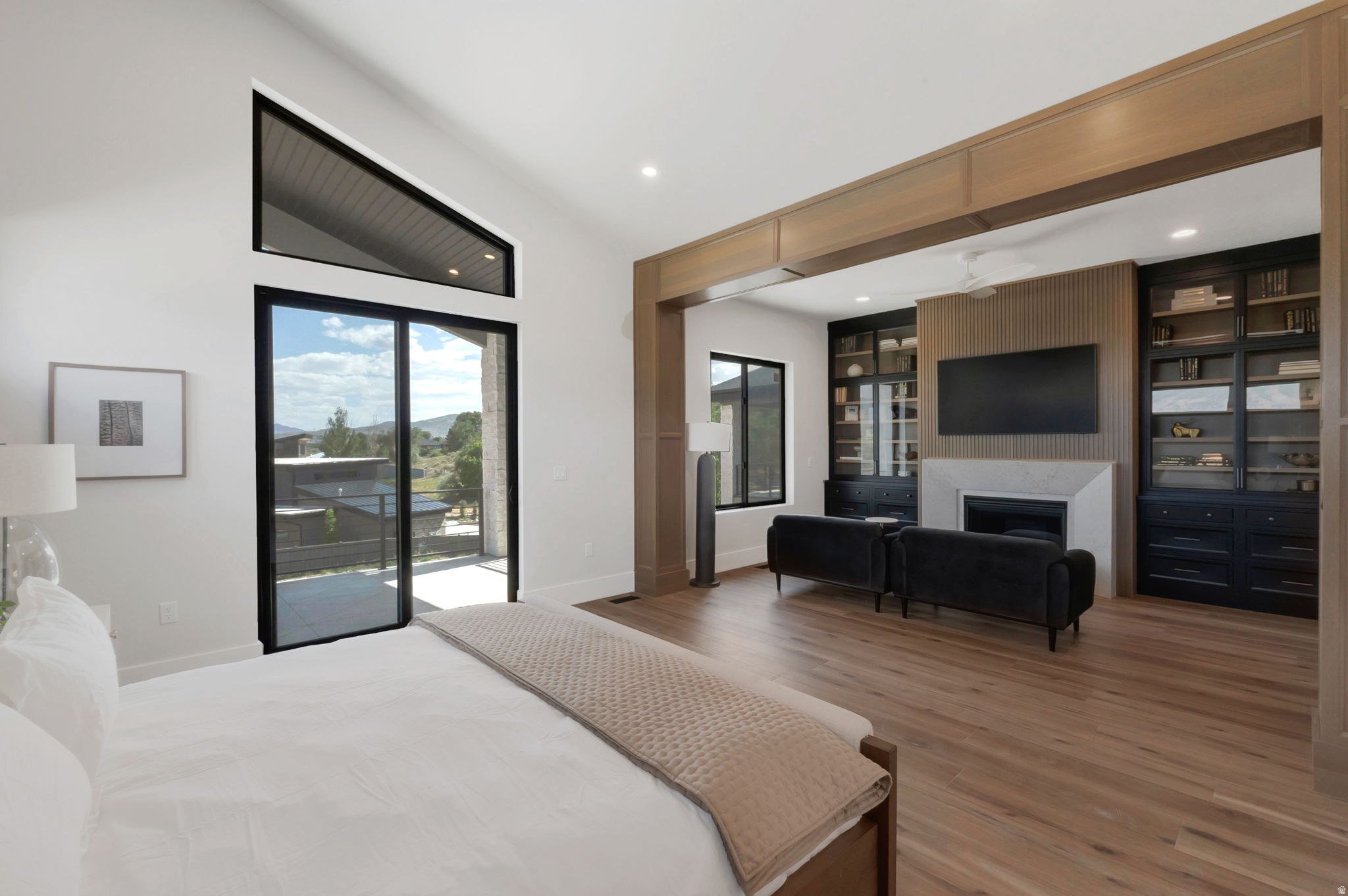 RIVER RIDGE - Residential