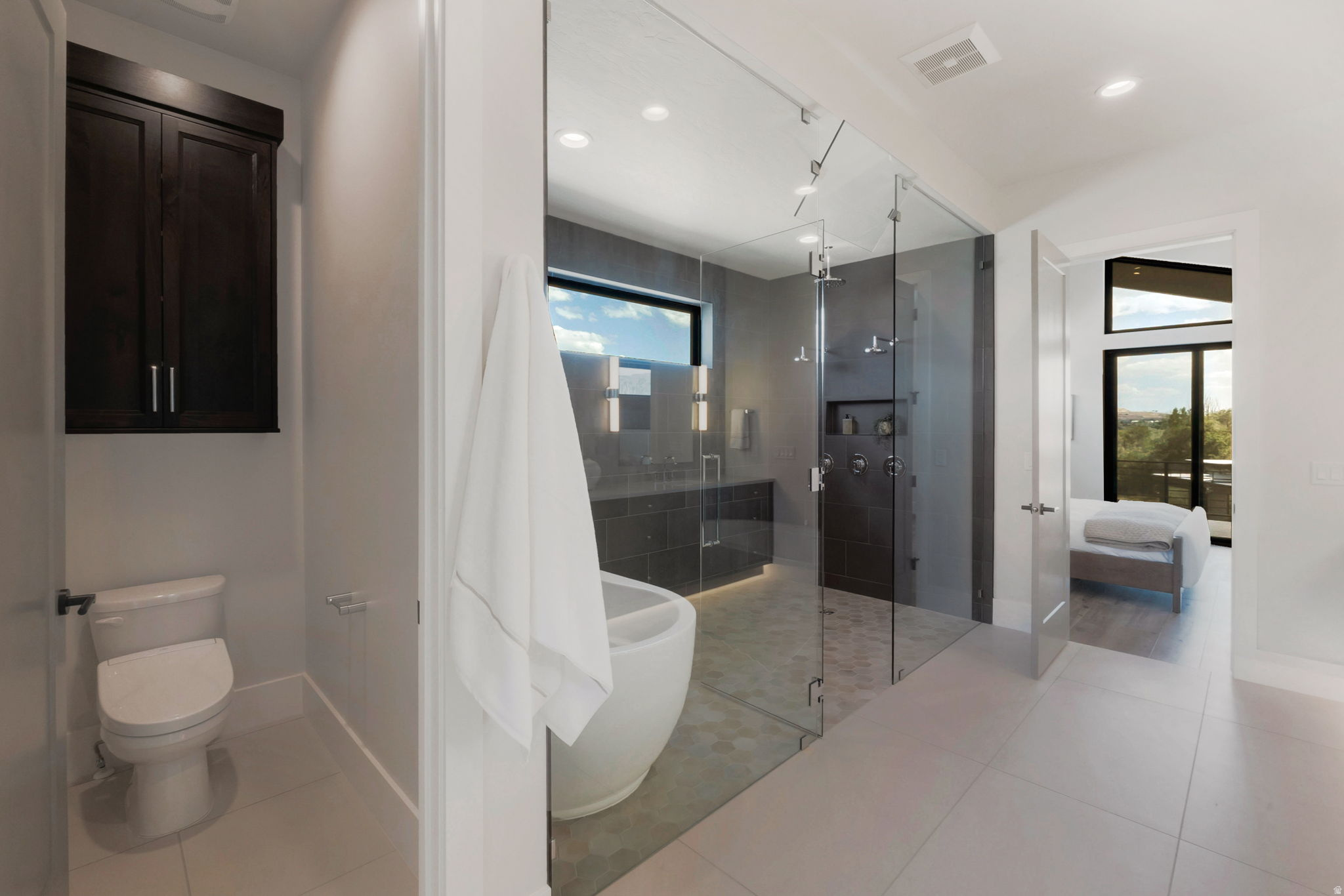 RIVER RIDGE - Residential