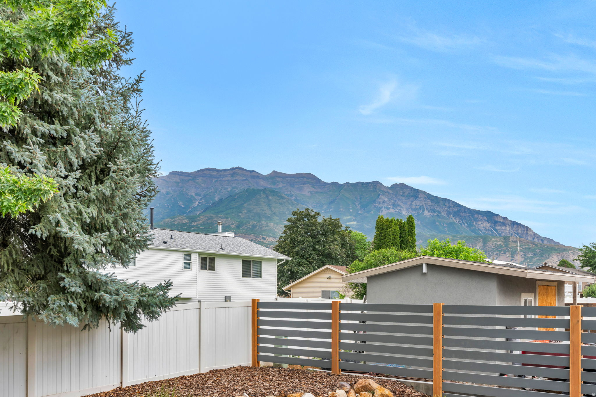 CENTURY ESTATES - Residential