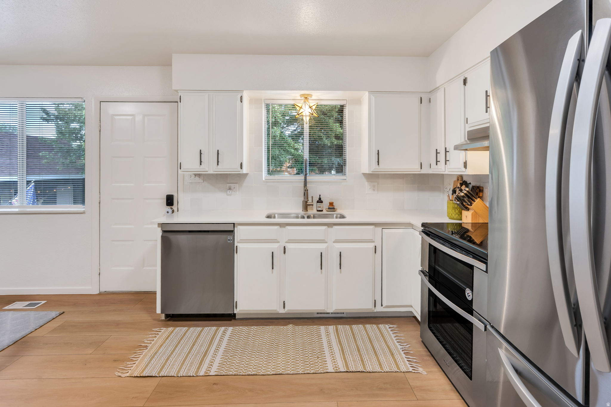 CENTURY ESTATES - Residential