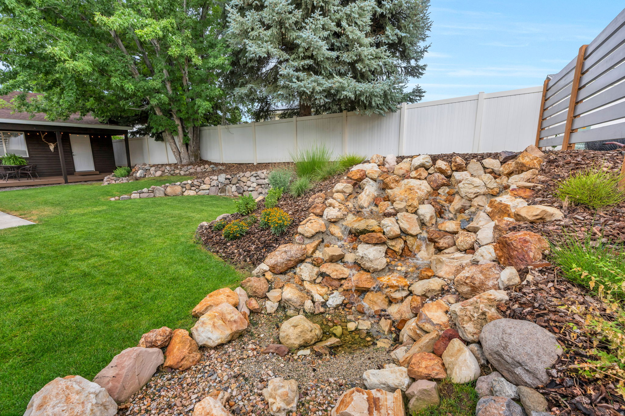 CENTURY ESTATES - Residential