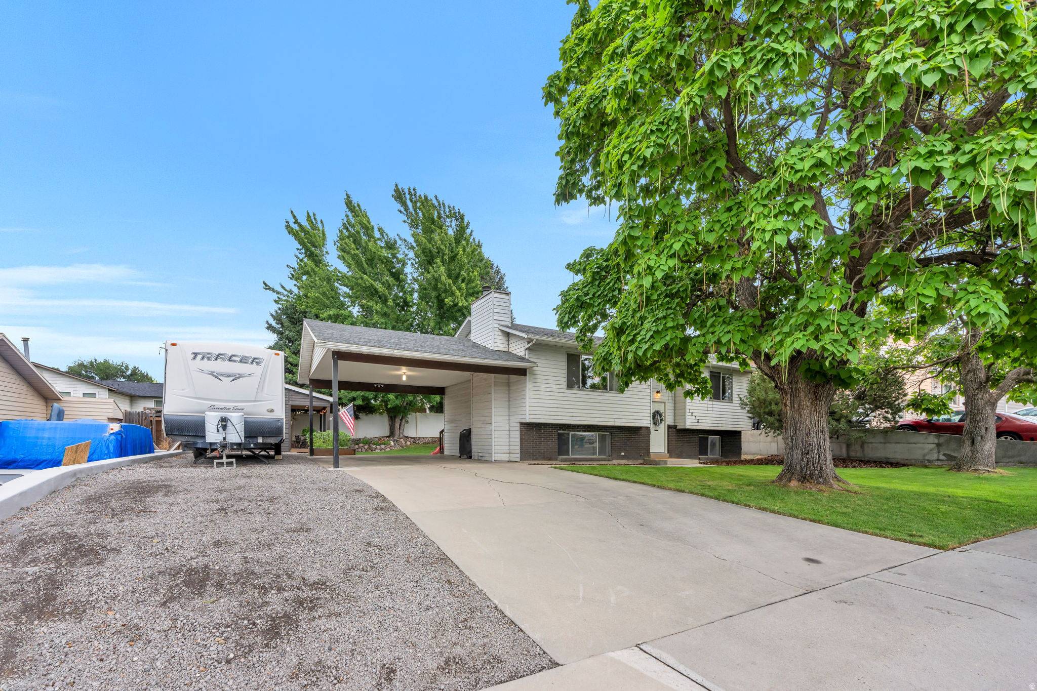 CENTURY ESTATES - Residential