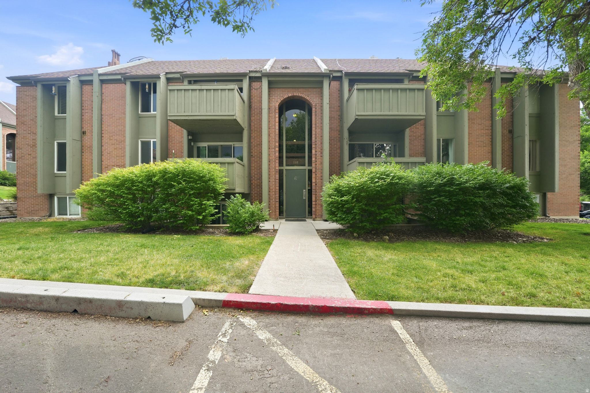 FOOTHILL GARDENS - Residential