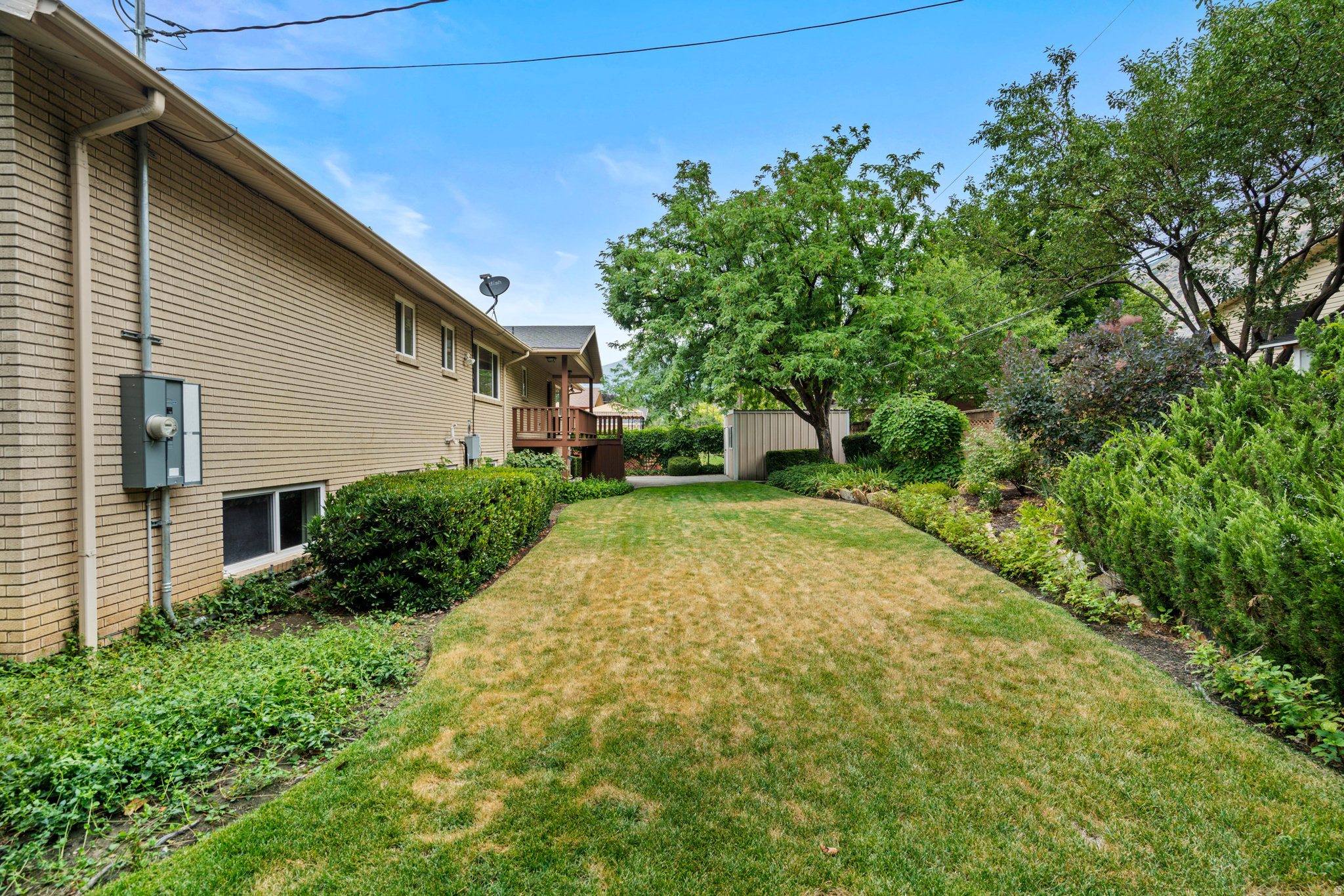 COLONIAL HEIGHTS - Residential