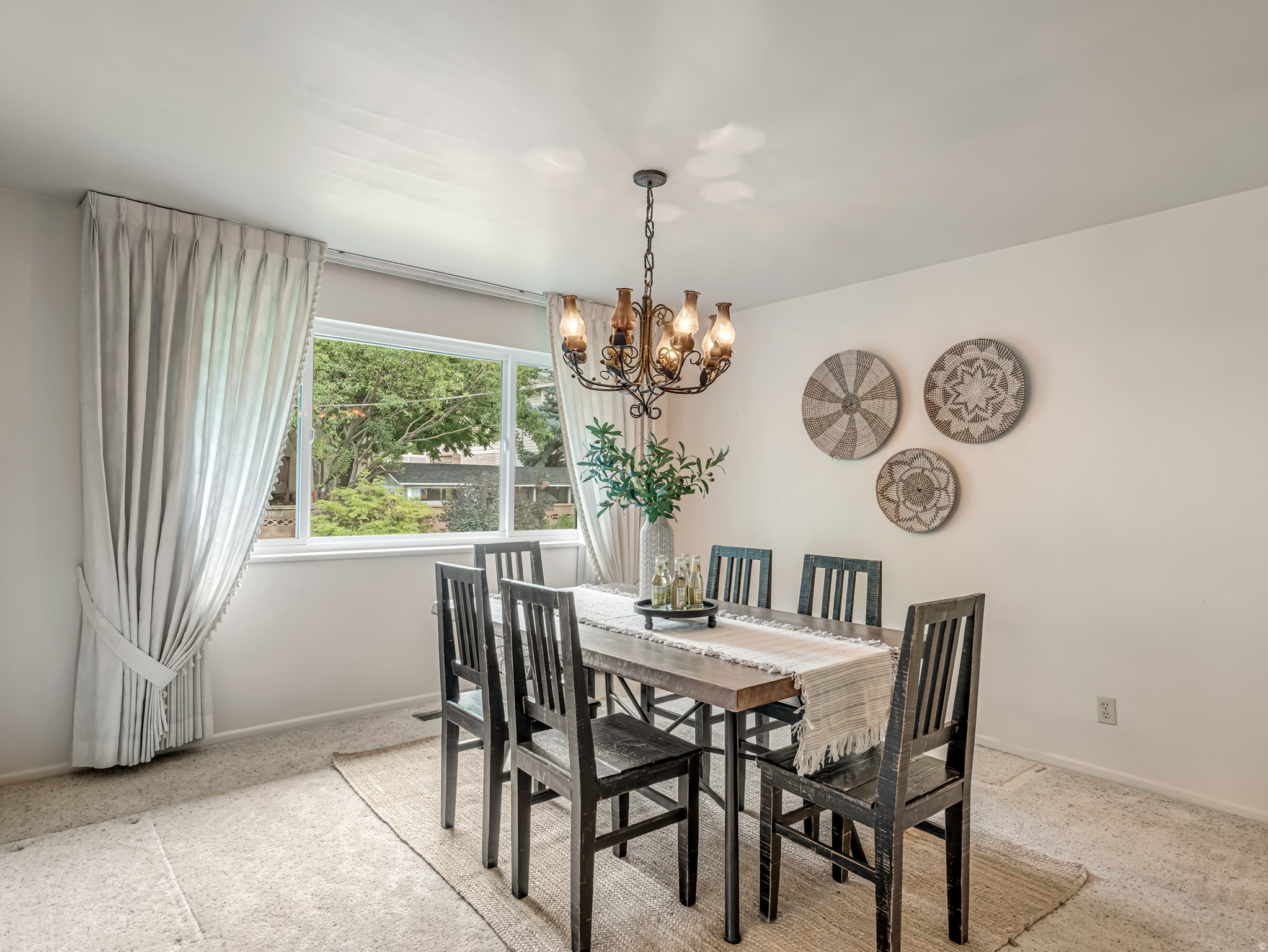 COLONIAL HEIGHTS - Residential