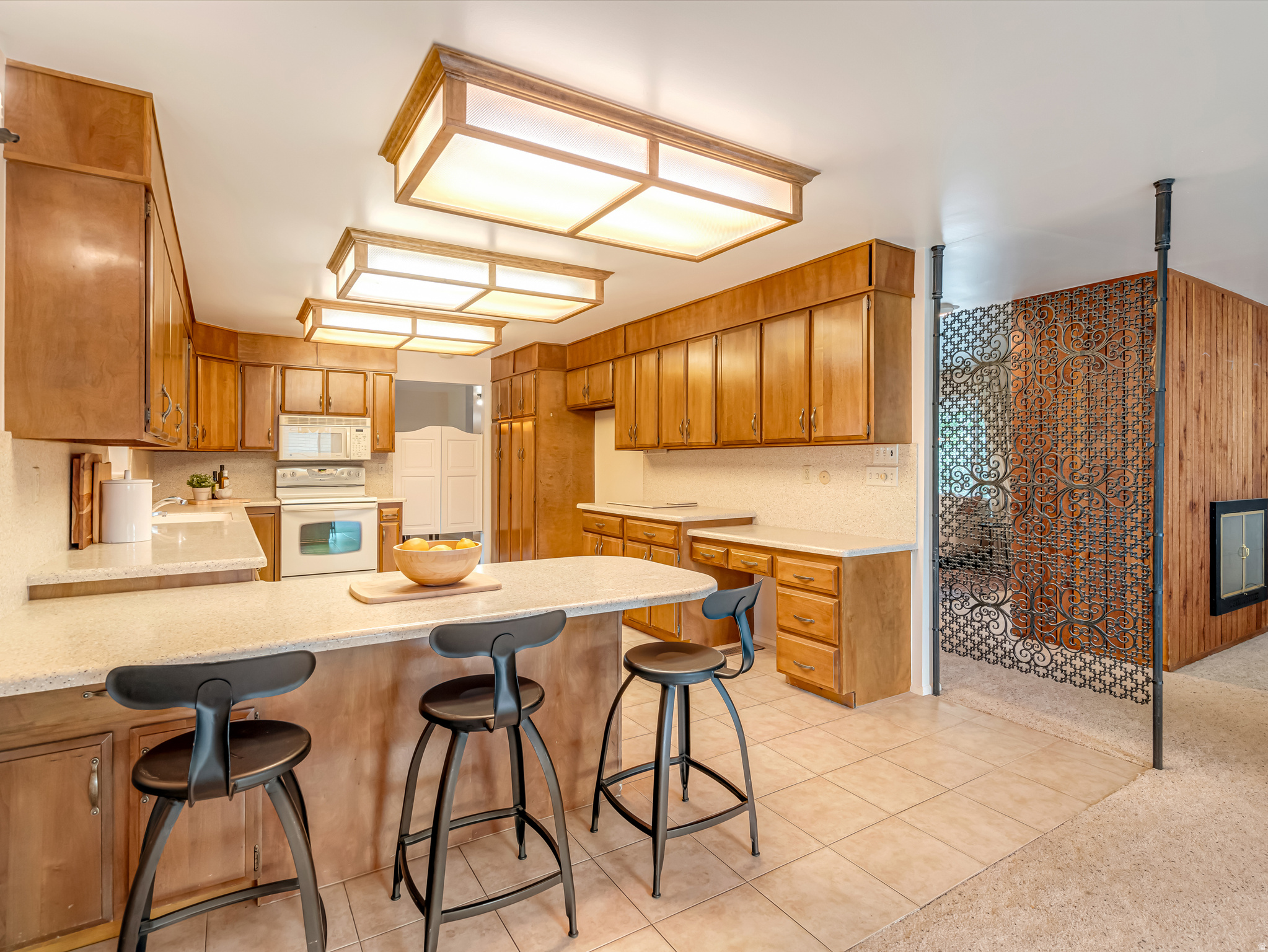 COLONIAL HEIGHTS - Residential