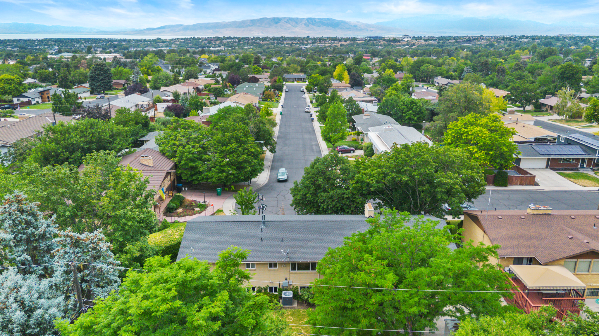 COLONIAL HEIGHTS - Residential