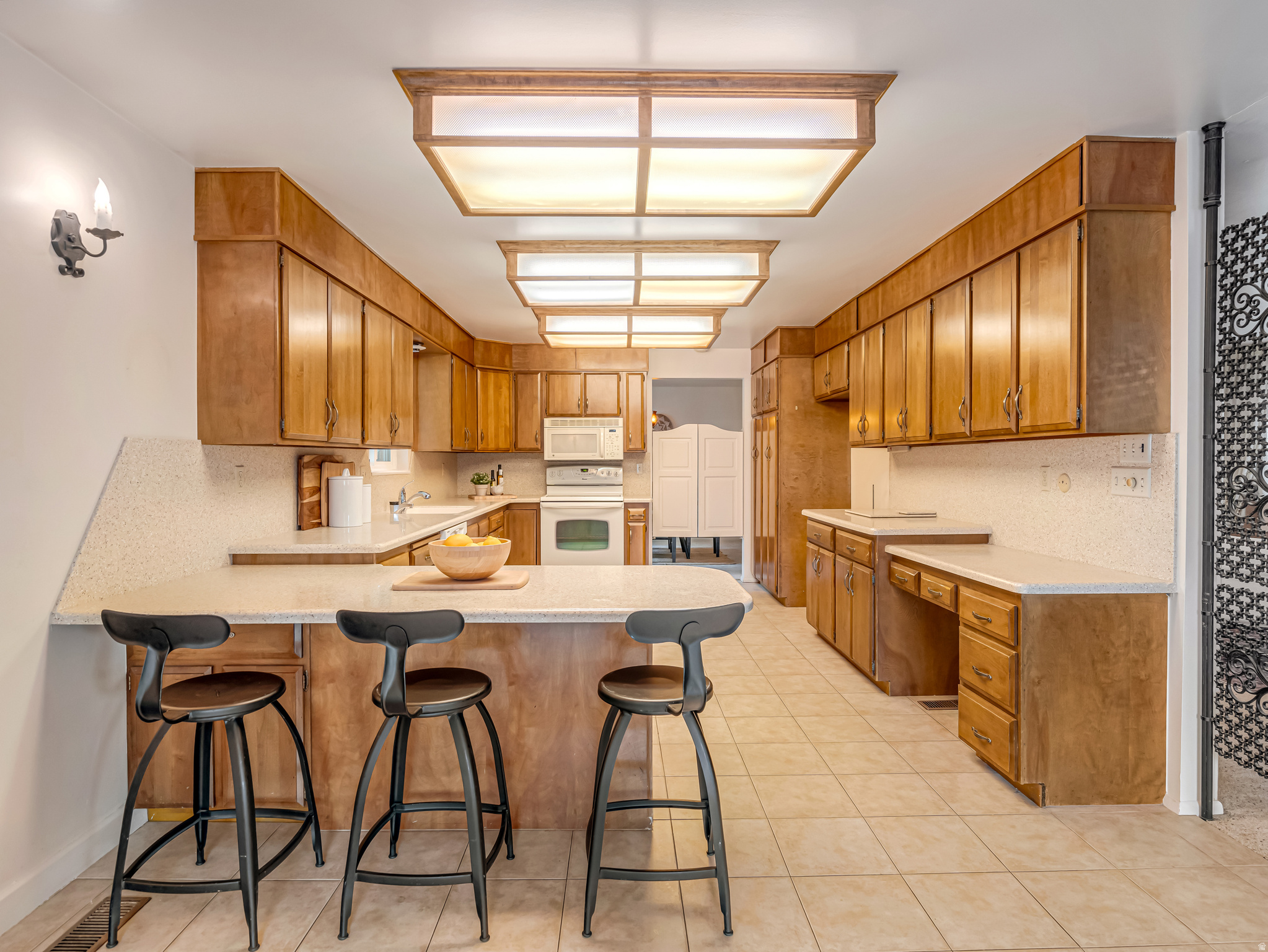 COLONIAL HEIGHTS - Residential