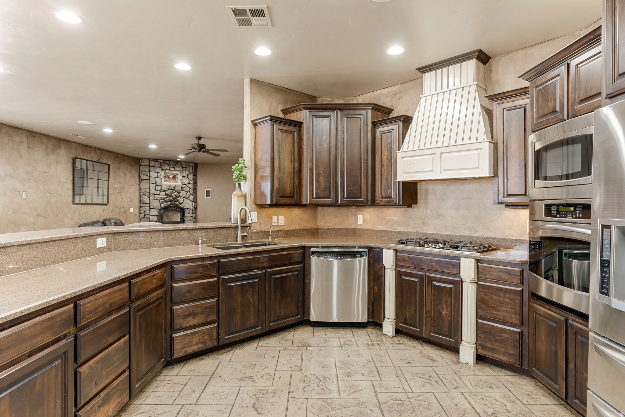 DIAMOND VALLEY ACRES 2A-A AMD - Residential