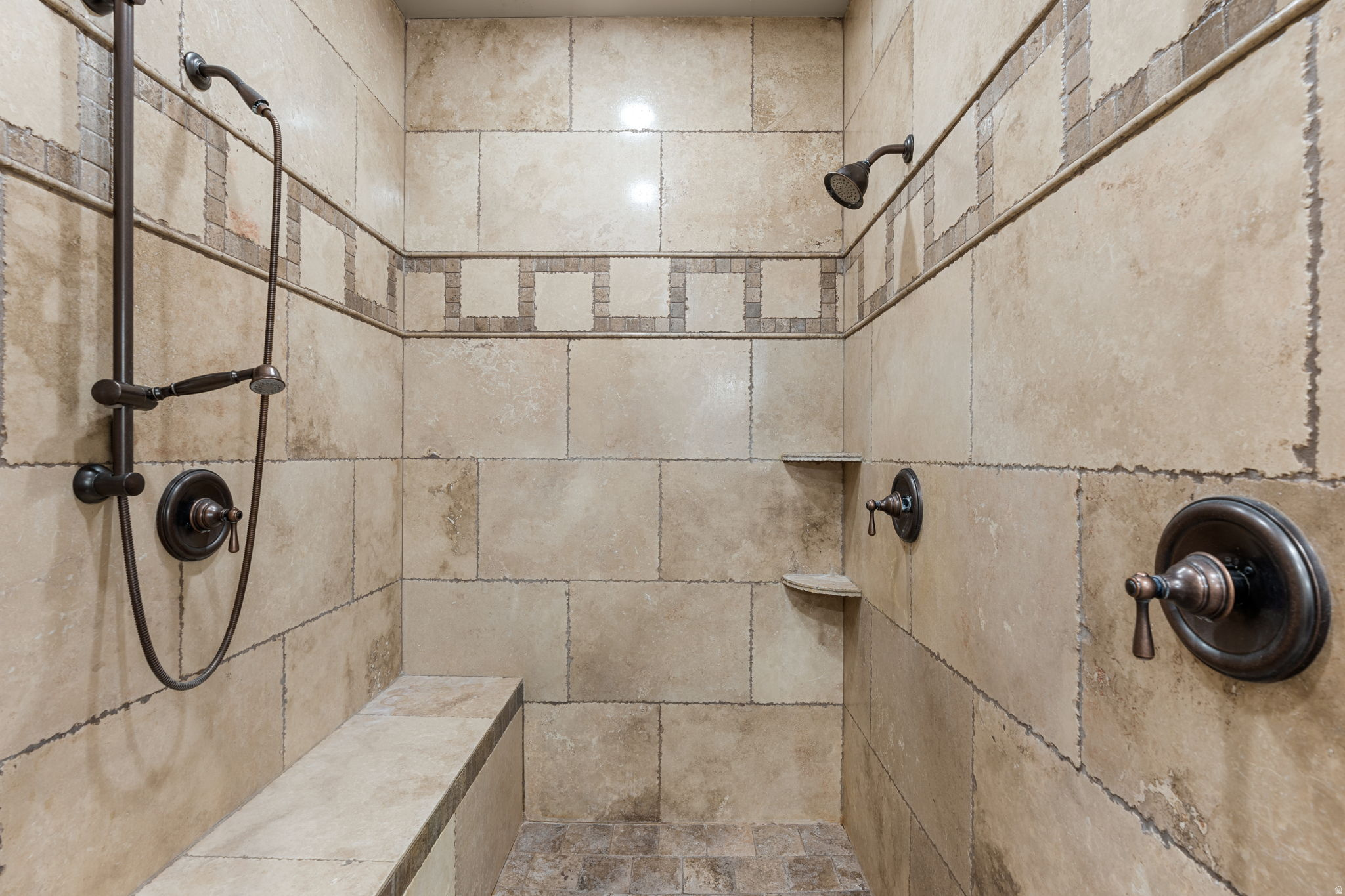 DIAMOND VALLEY ACRES 2A-A AMD - Residential