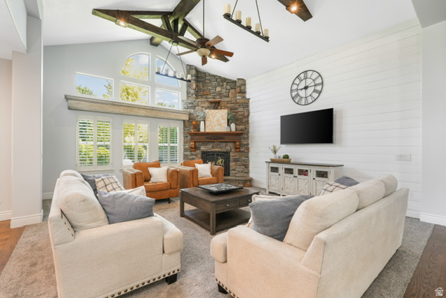 MOUNTAIN VISTAS - Residential