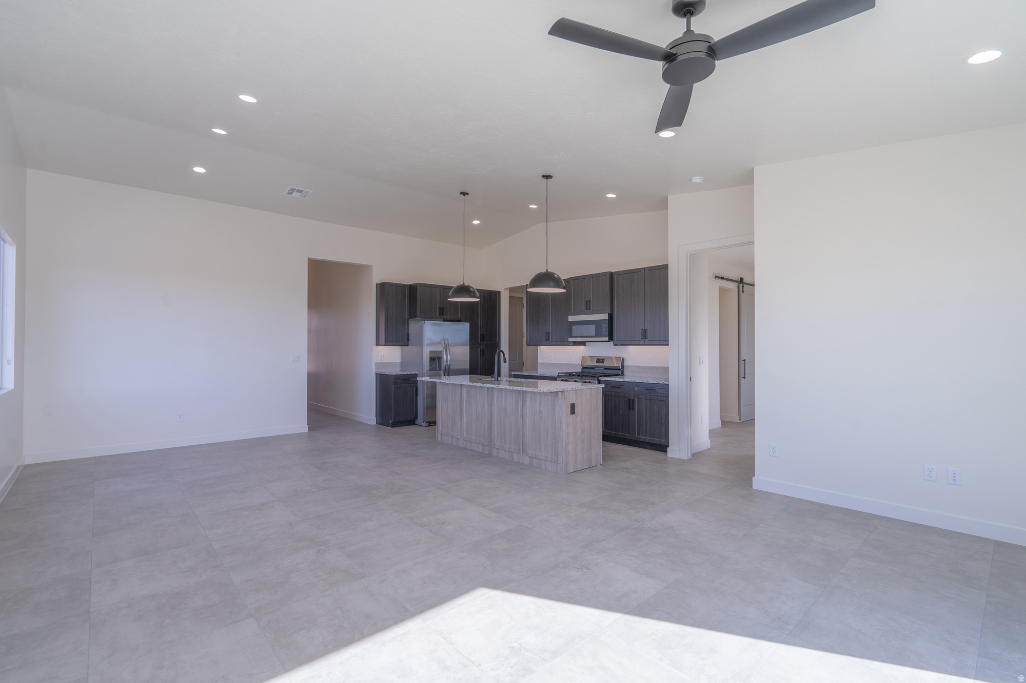 SKY VIEW - Residential