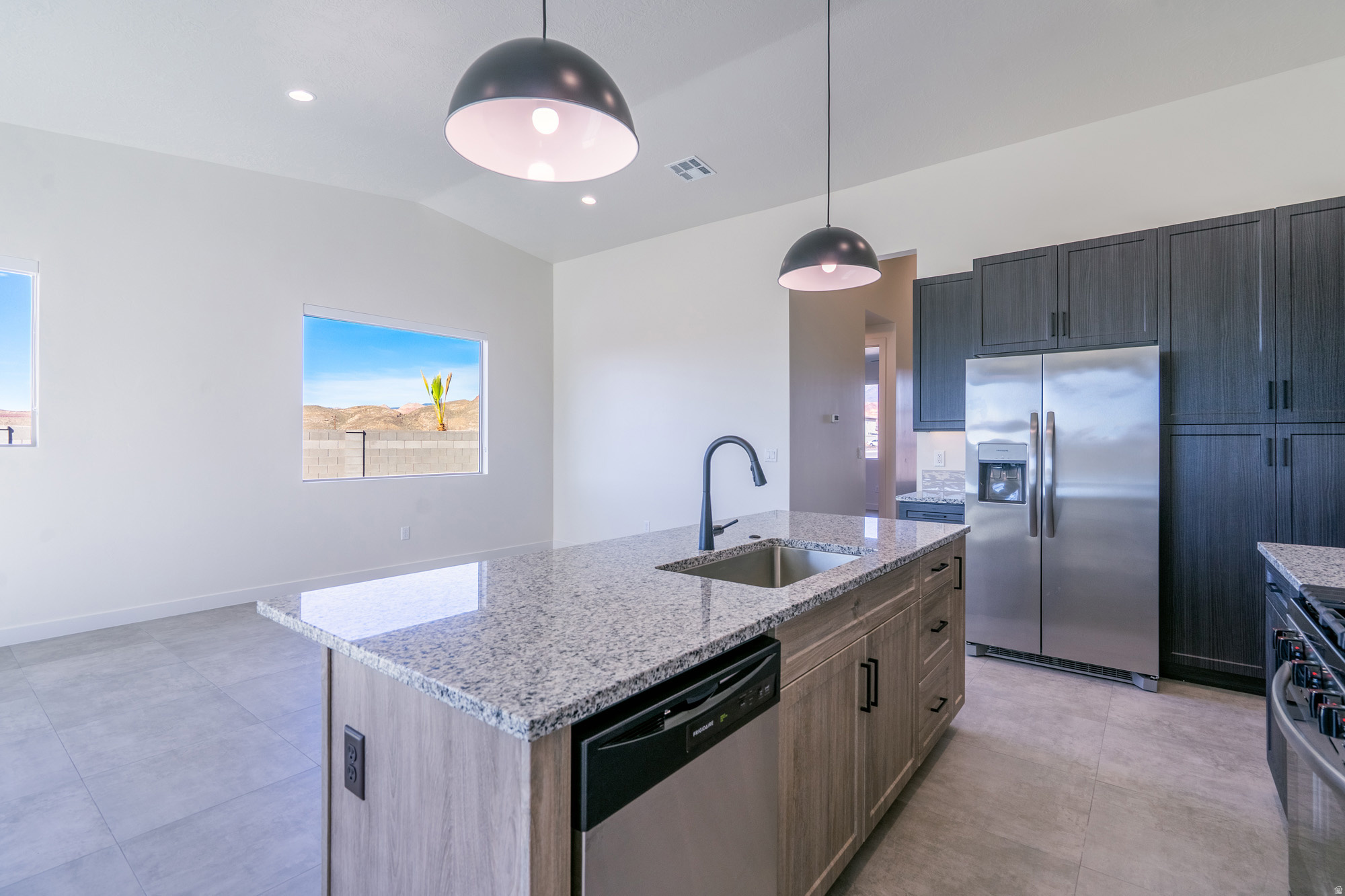 SKY VIEW - Residential
