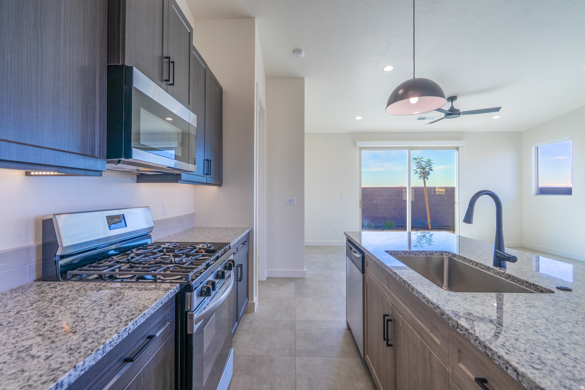 SKY VIEW - Residential
