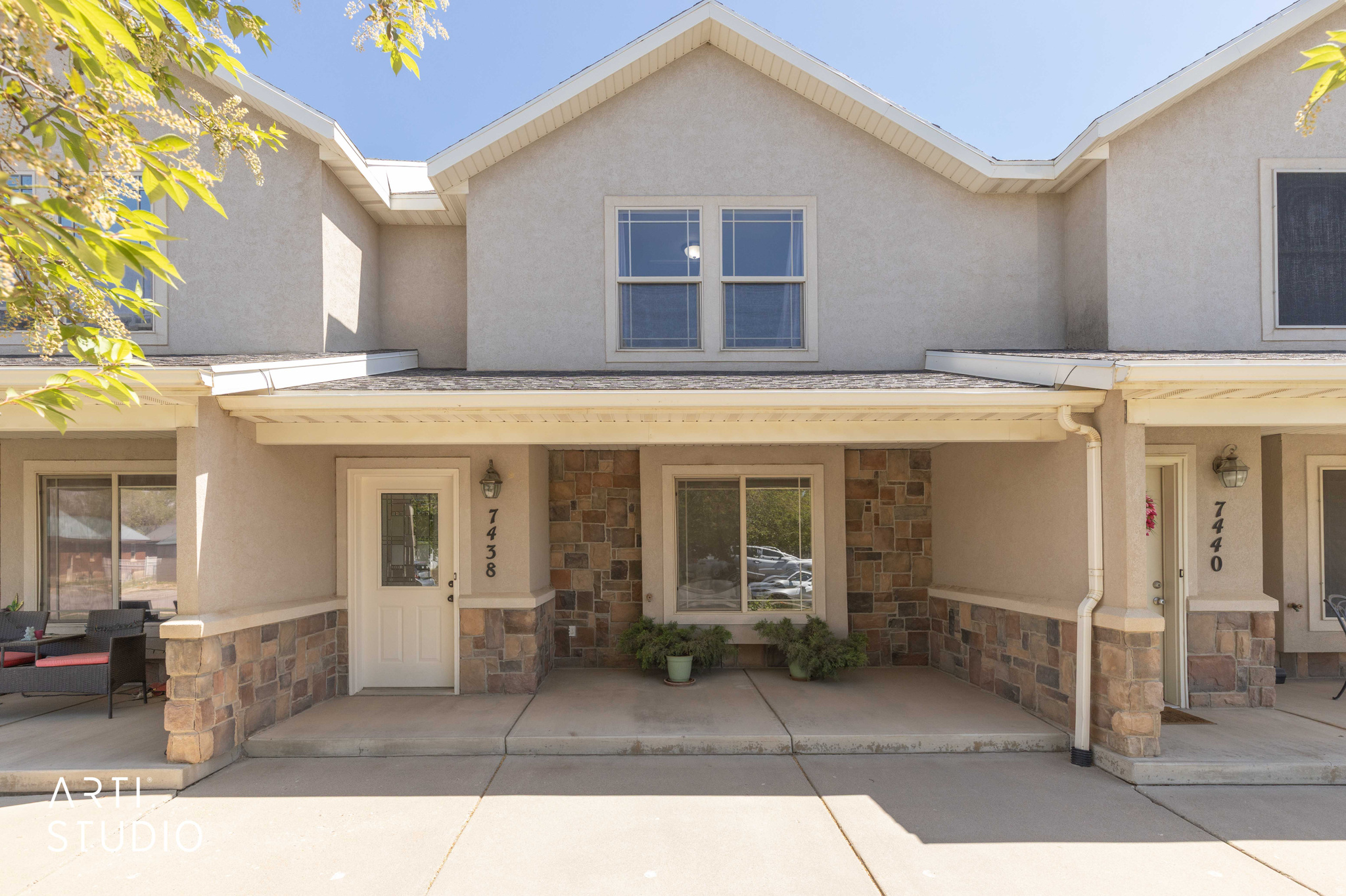 SANDALWOOD - Residential
