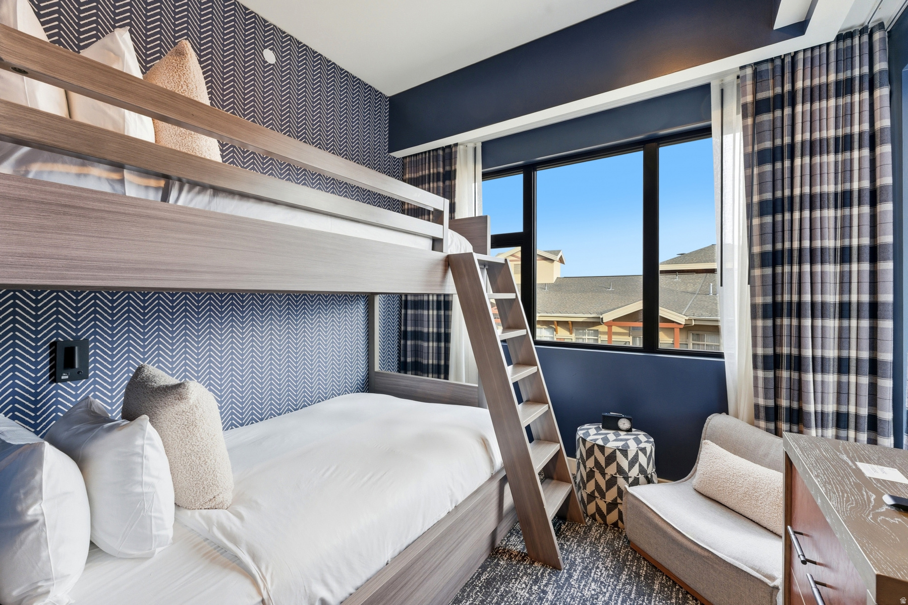 PENDRY RESIDENCES PARK CITY - Residential