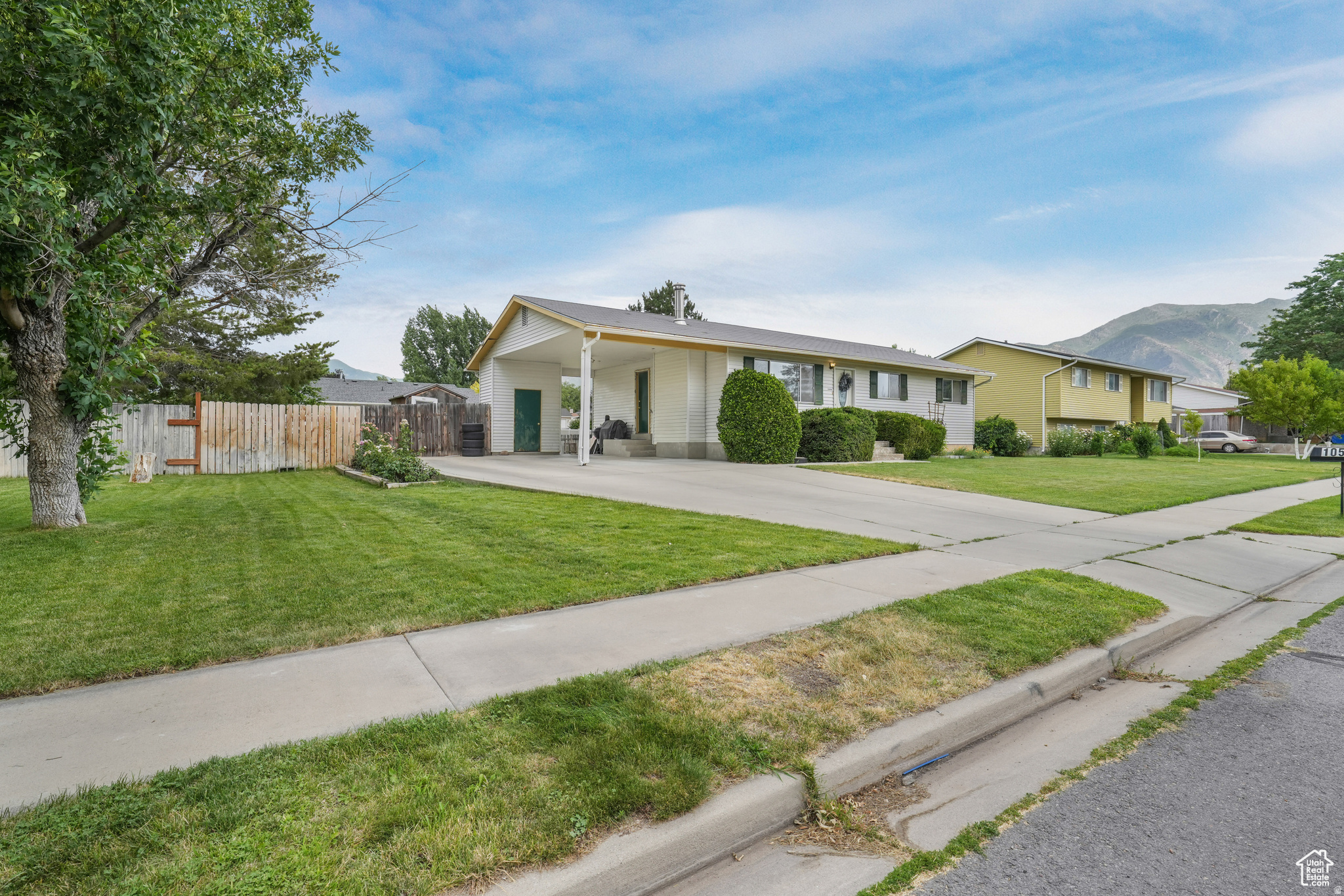 MEADOW LANE - Residential