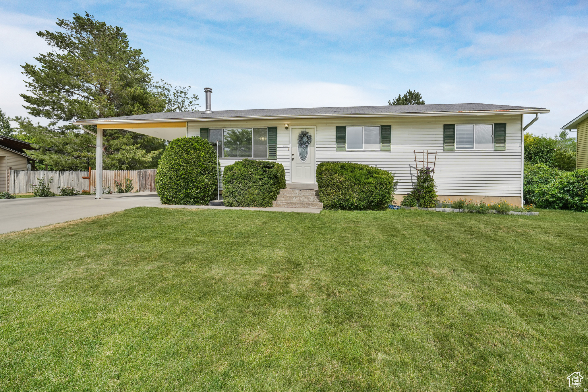 MEADOW LANE - Residential