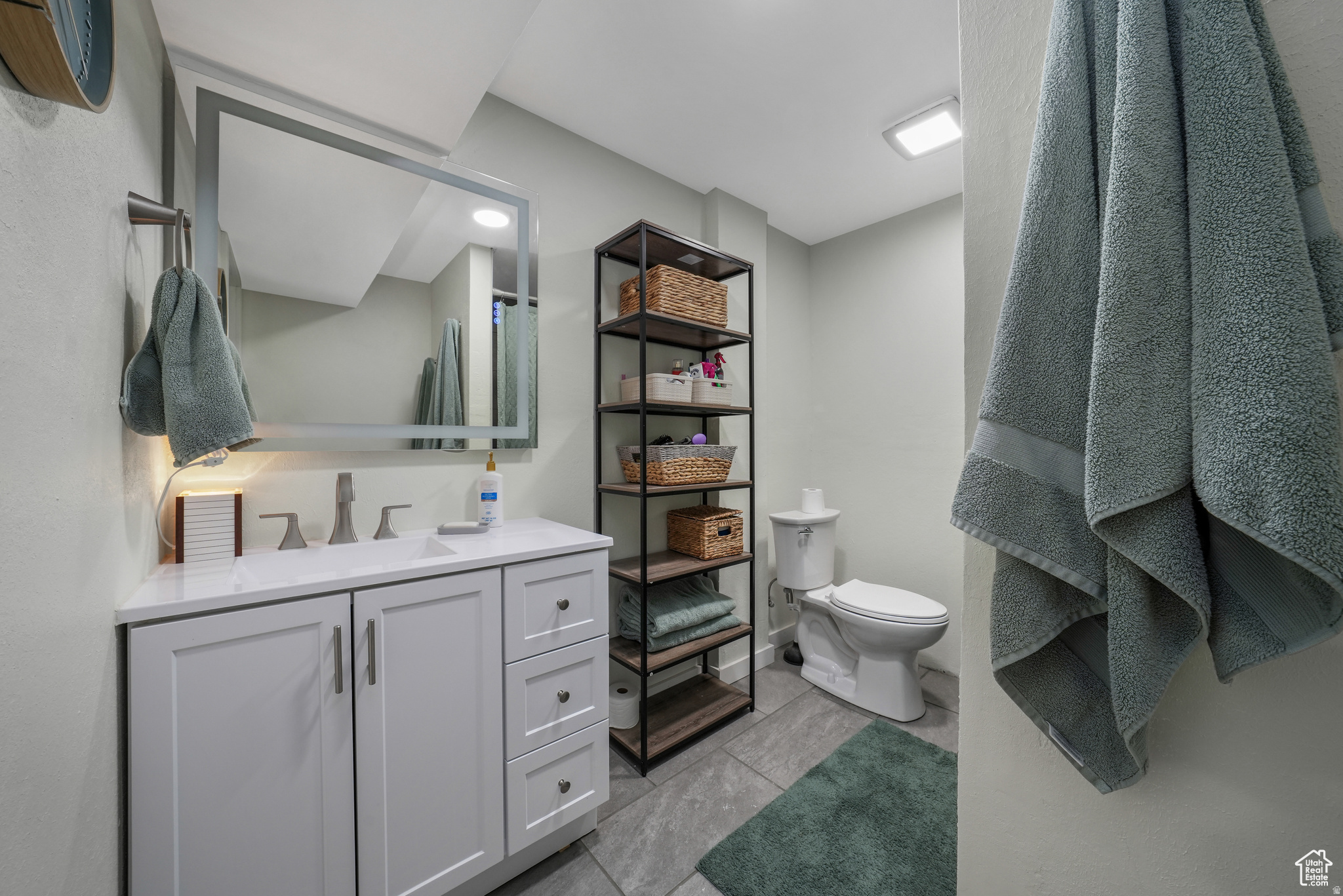 MEADOW LANE - Residential